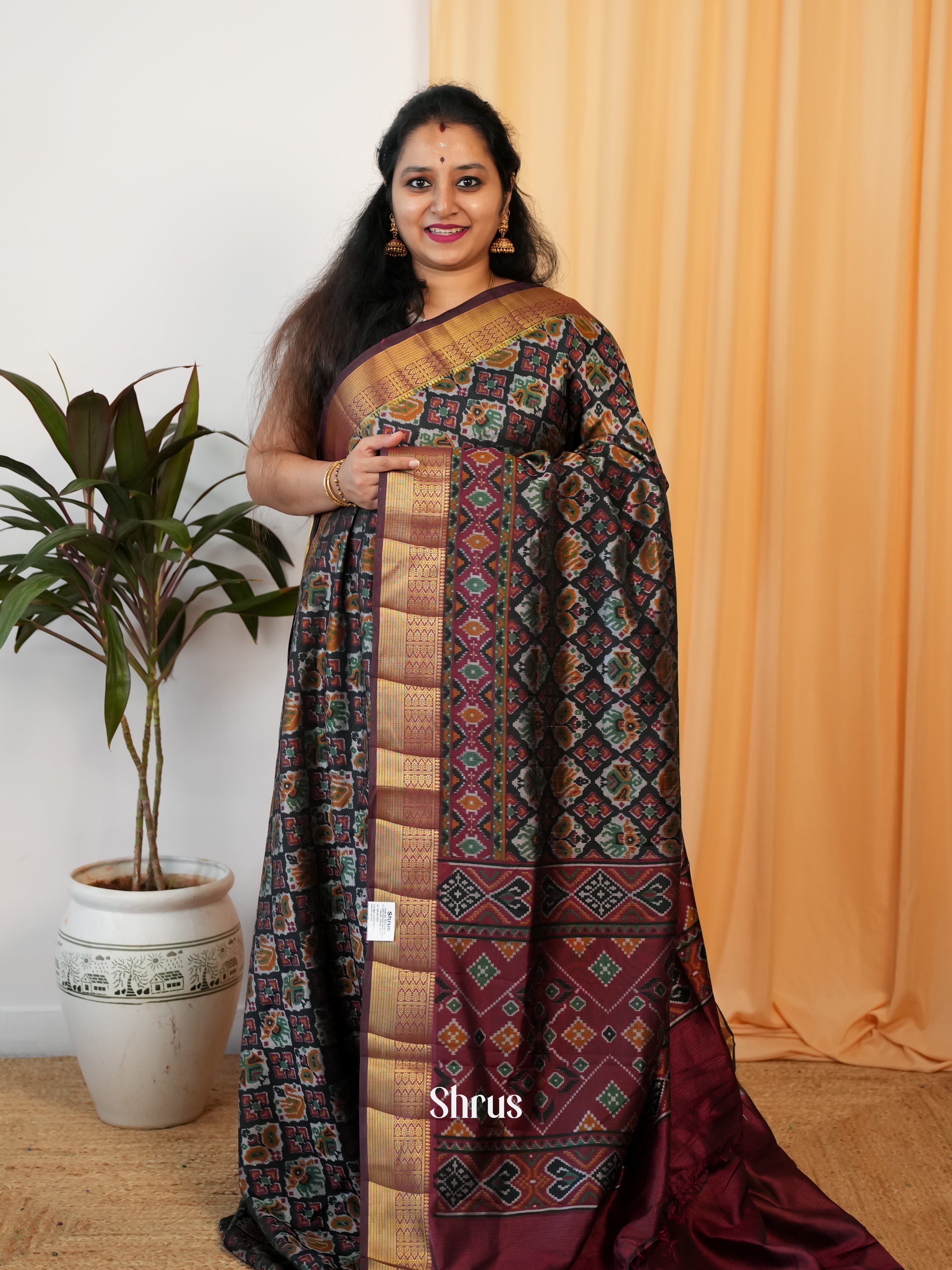 CIS19490 - Semi Patola - Shop on Shrus.com