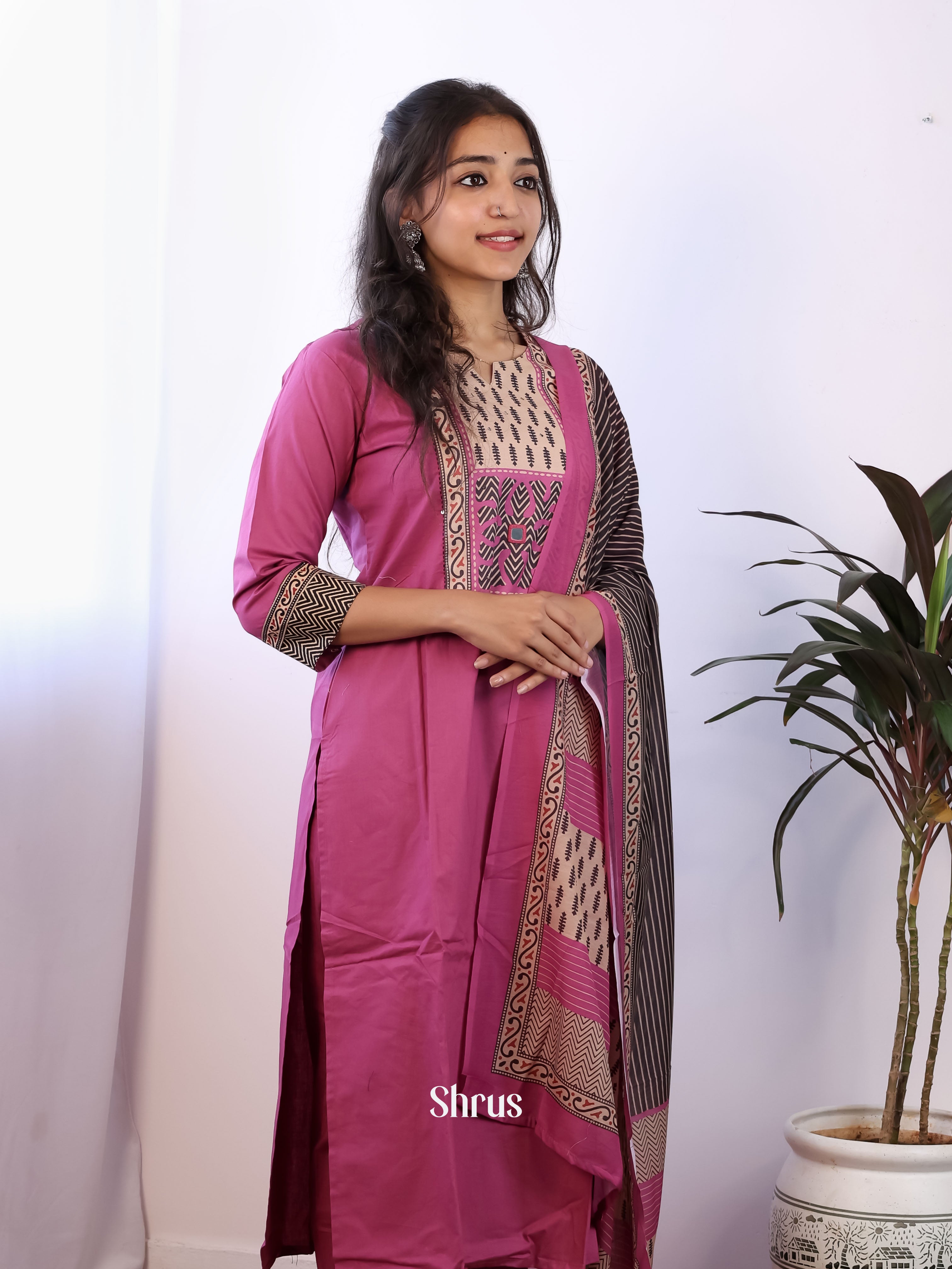 Pink & black - Readymade Suits - Shop on Shrus.com