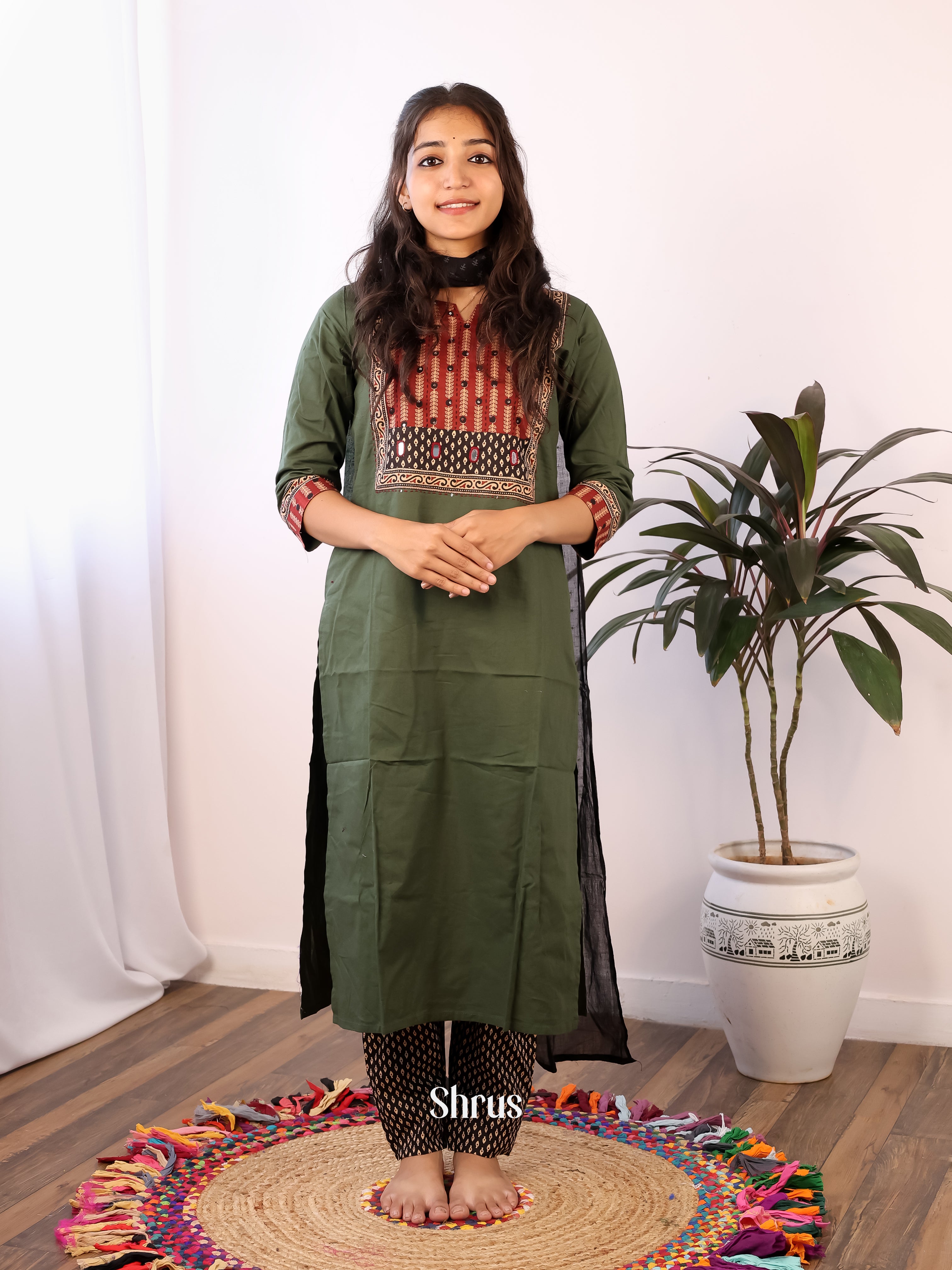 Green - Readymade Kurti - Shop on Shrus.com