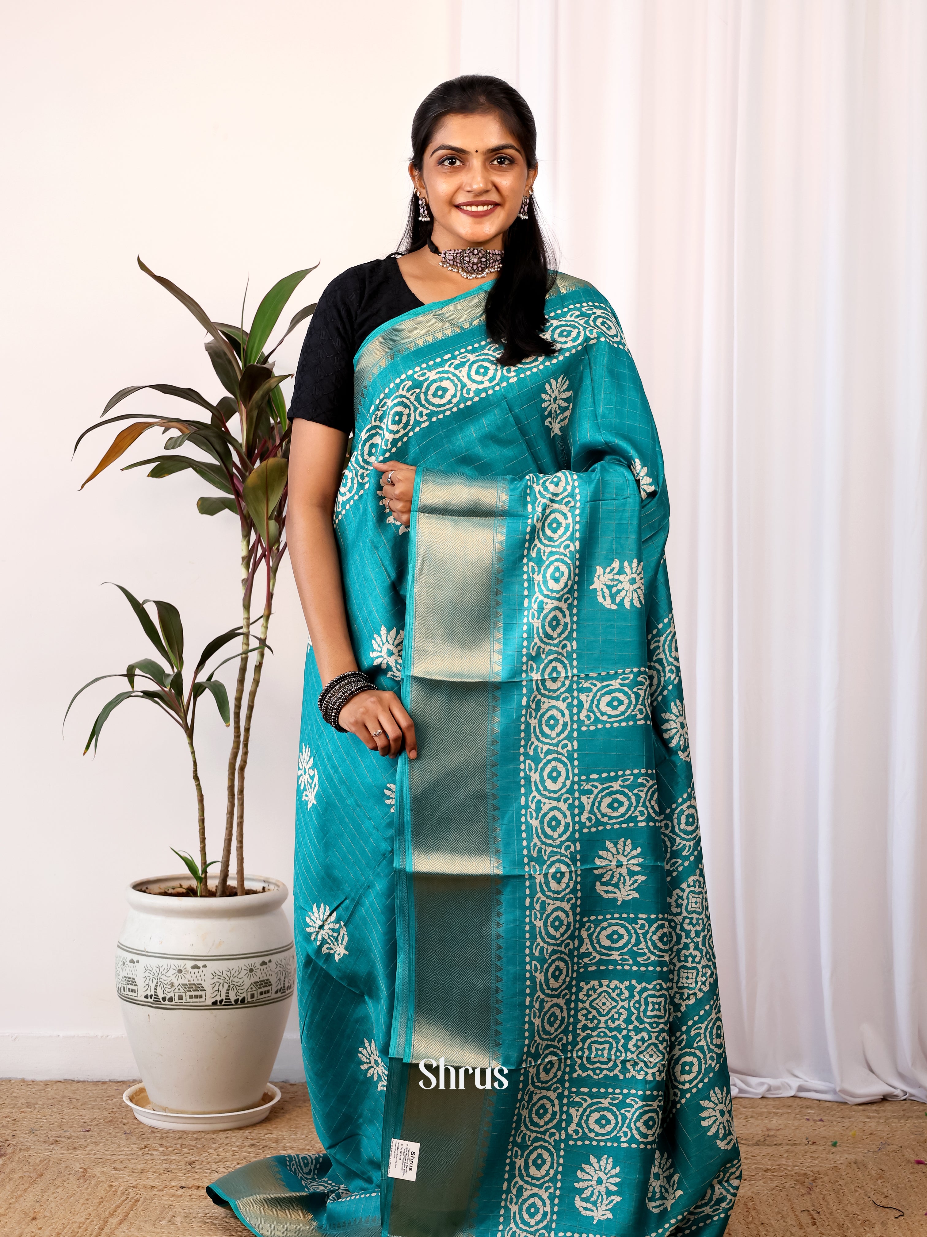 Teal - Semi Crepe Saree - Shop on Shrus.com