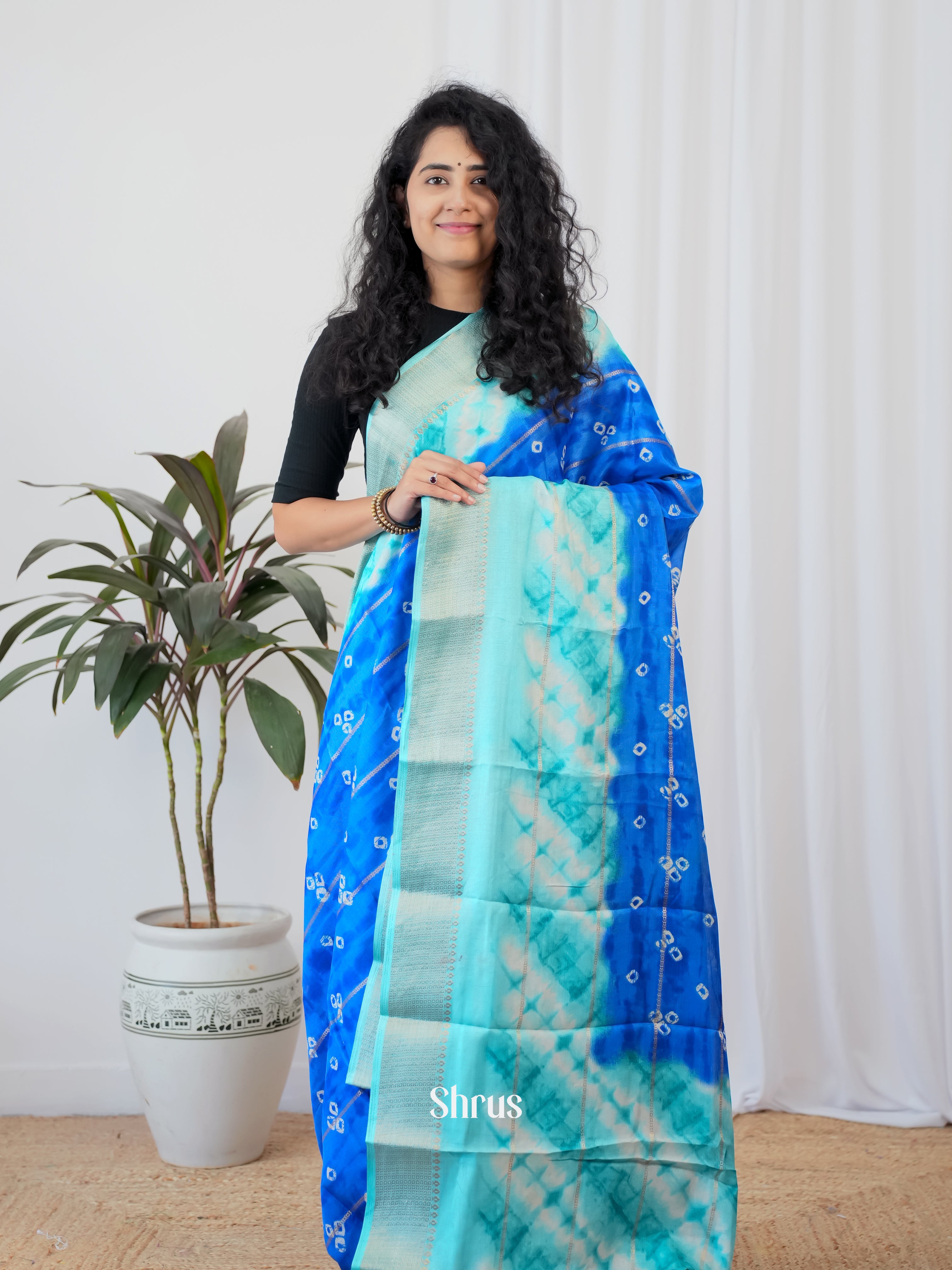 Blue & Teal - Semi Crepe Saree - Shop on Shrus.com