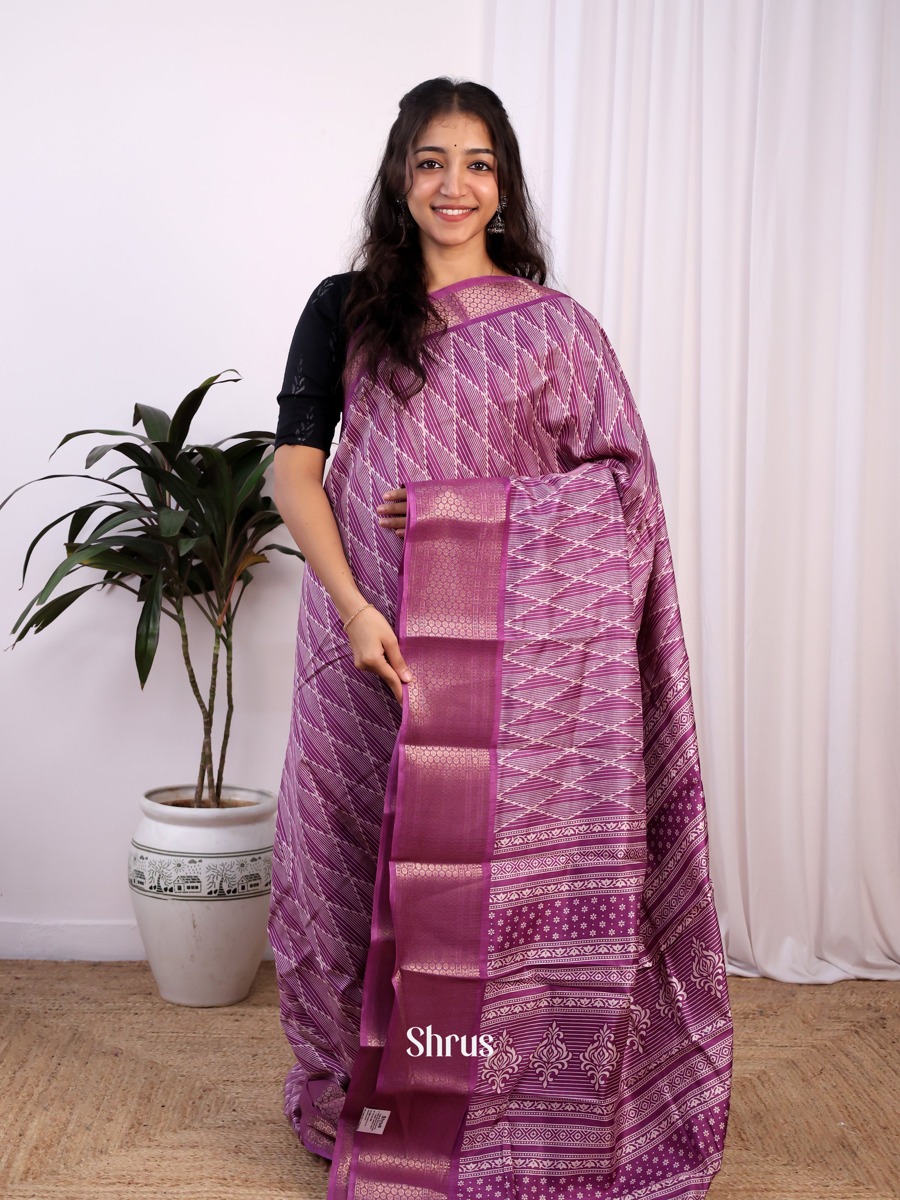 CIS20347 - Semi Crepe Saree - Shop on Shrus.com