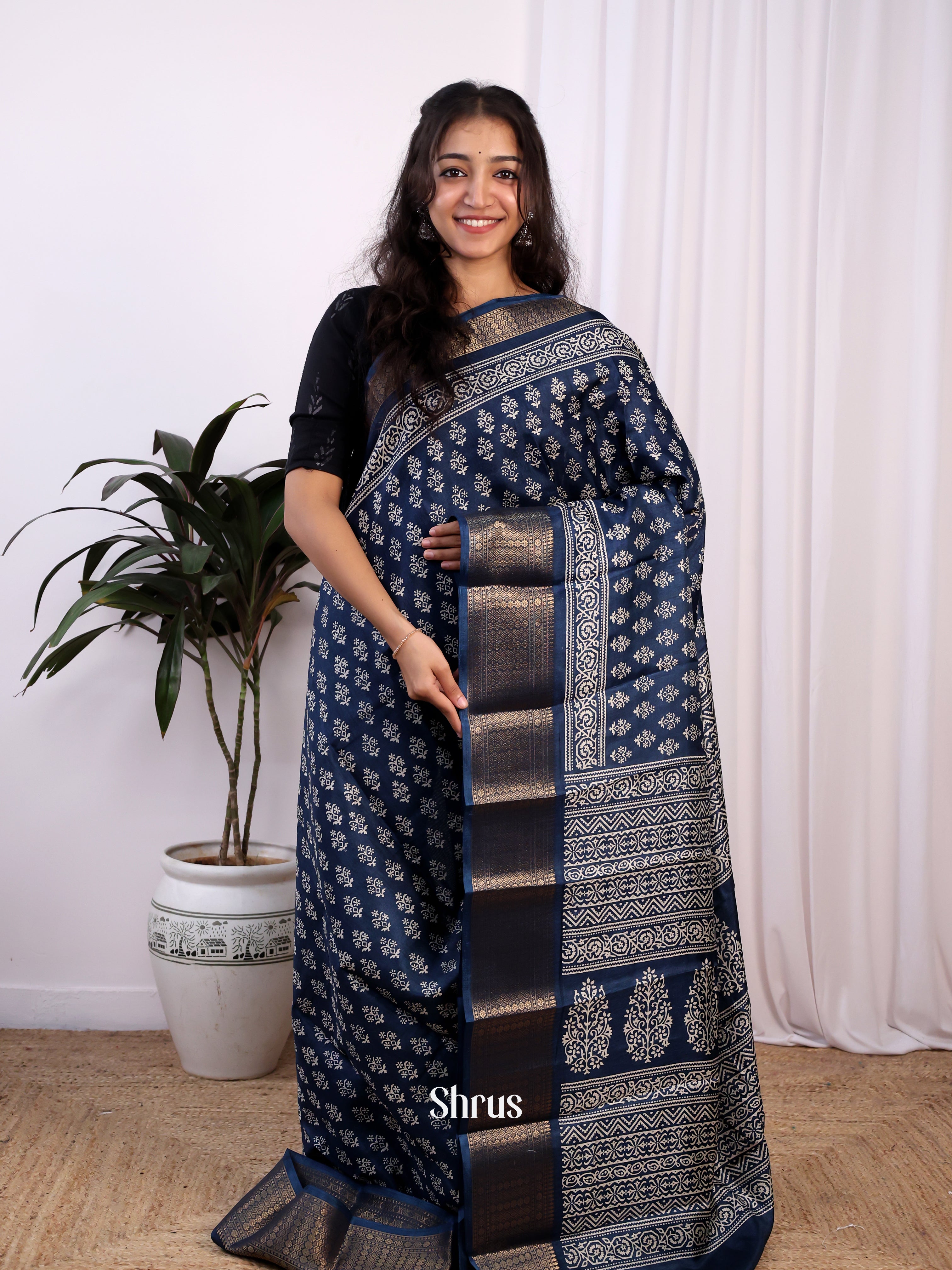 CIS20363 - Semi Crepe Saree - Shop on Shrus.com