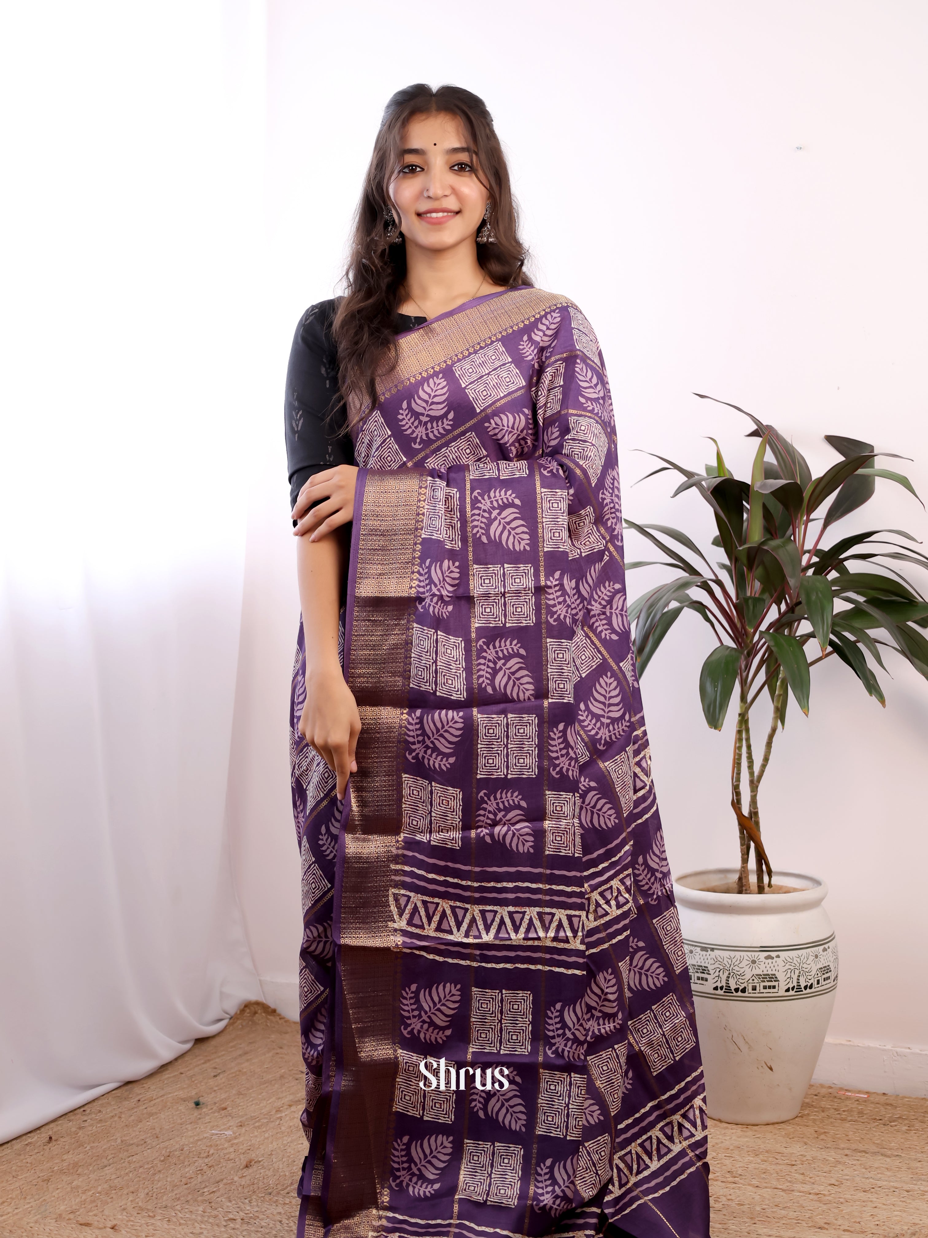 CIS20391 - Semi Crepe Saree - Shop on Shrus.com