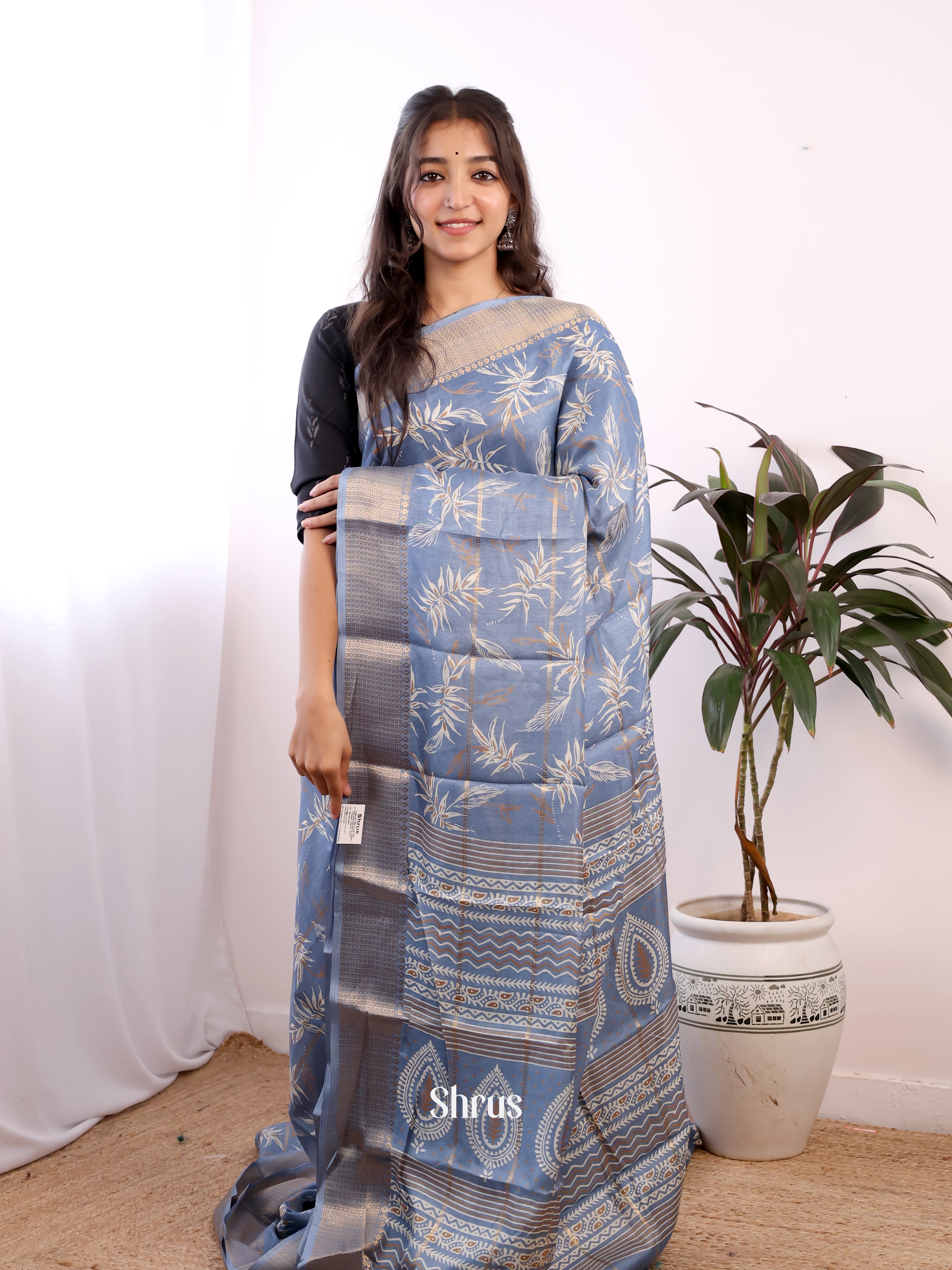 CIS20412 - Semi Crepe Saree - Shop on Shrus.com