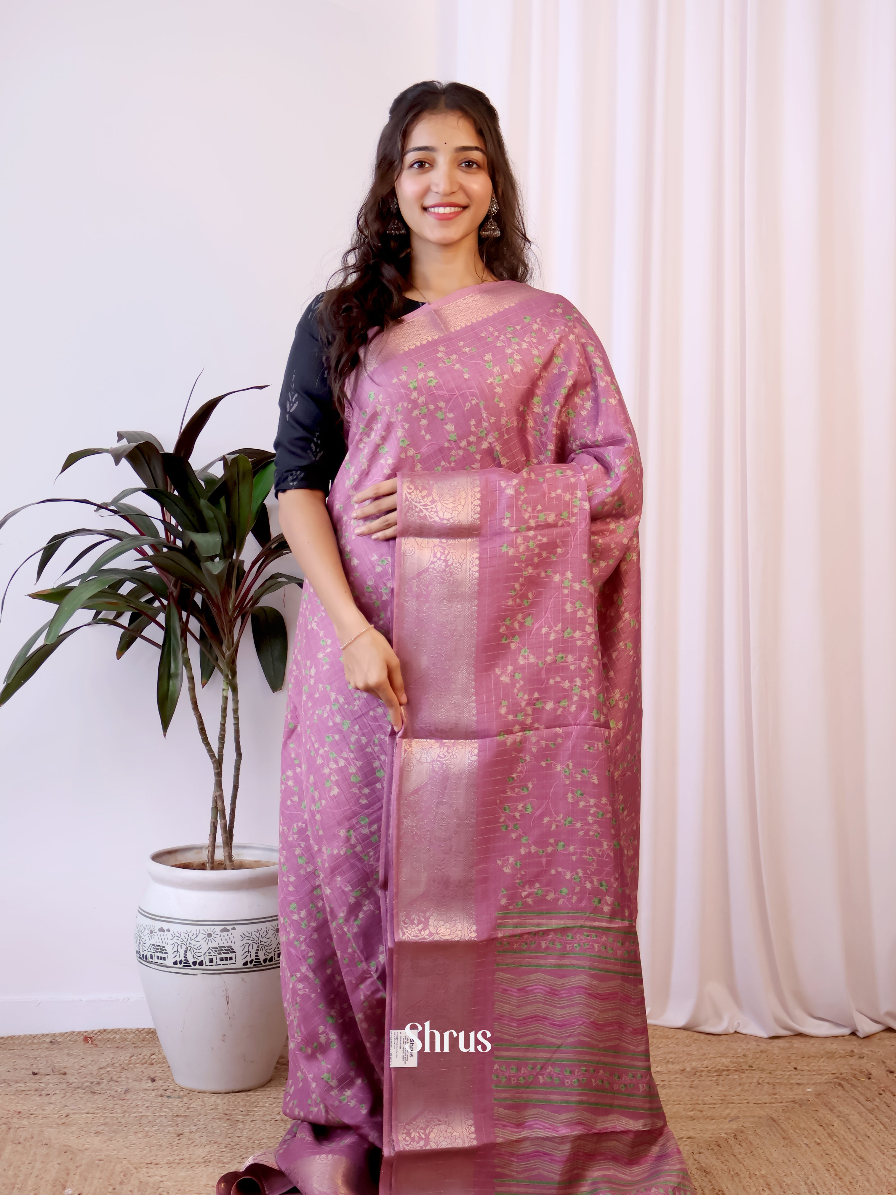 CIS20423 - Semi Crepe Saree - Shop on Shrus.com