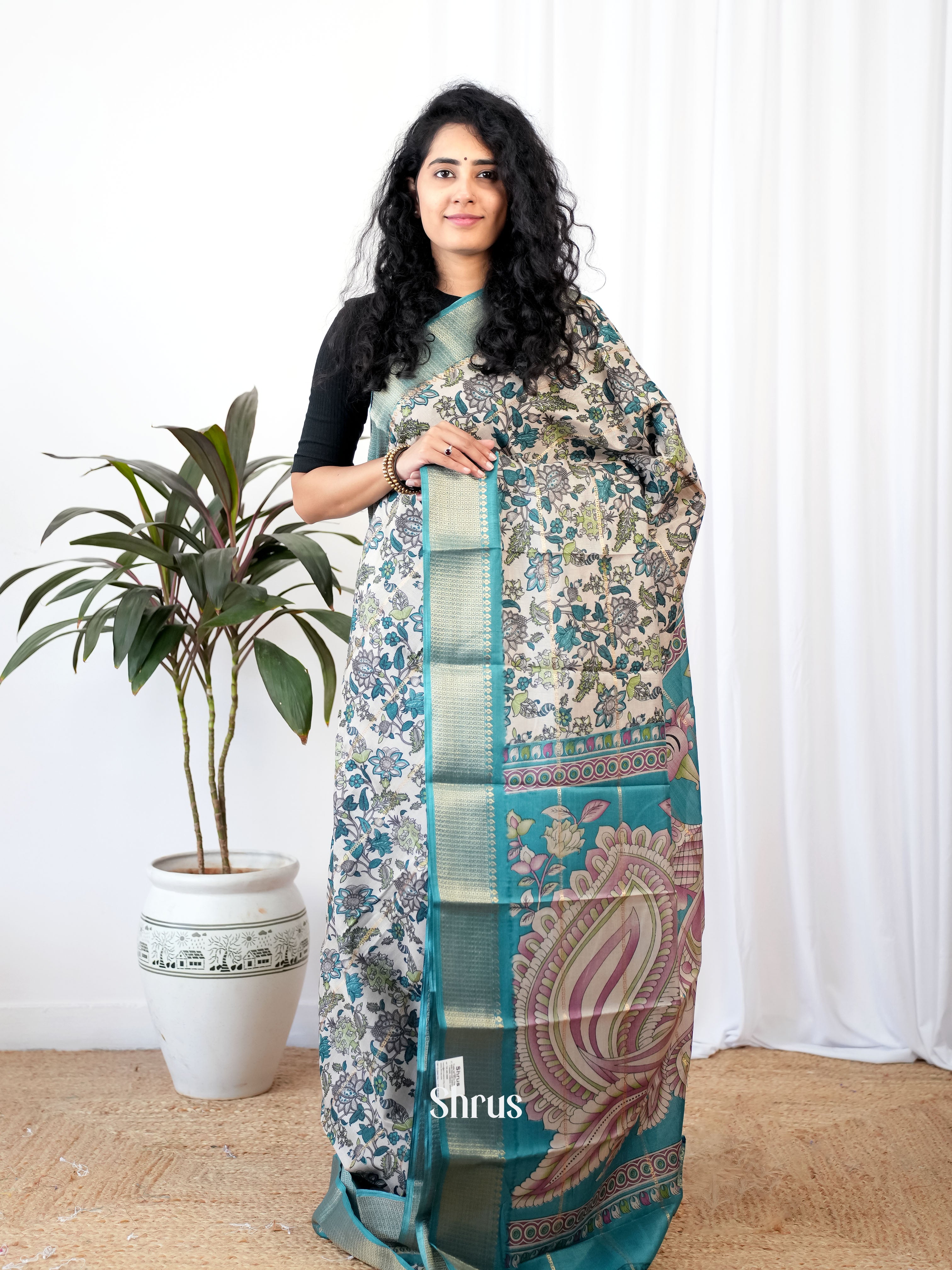 Grey & Blue - Semi Crepe Saree - Shop on Shrus.com