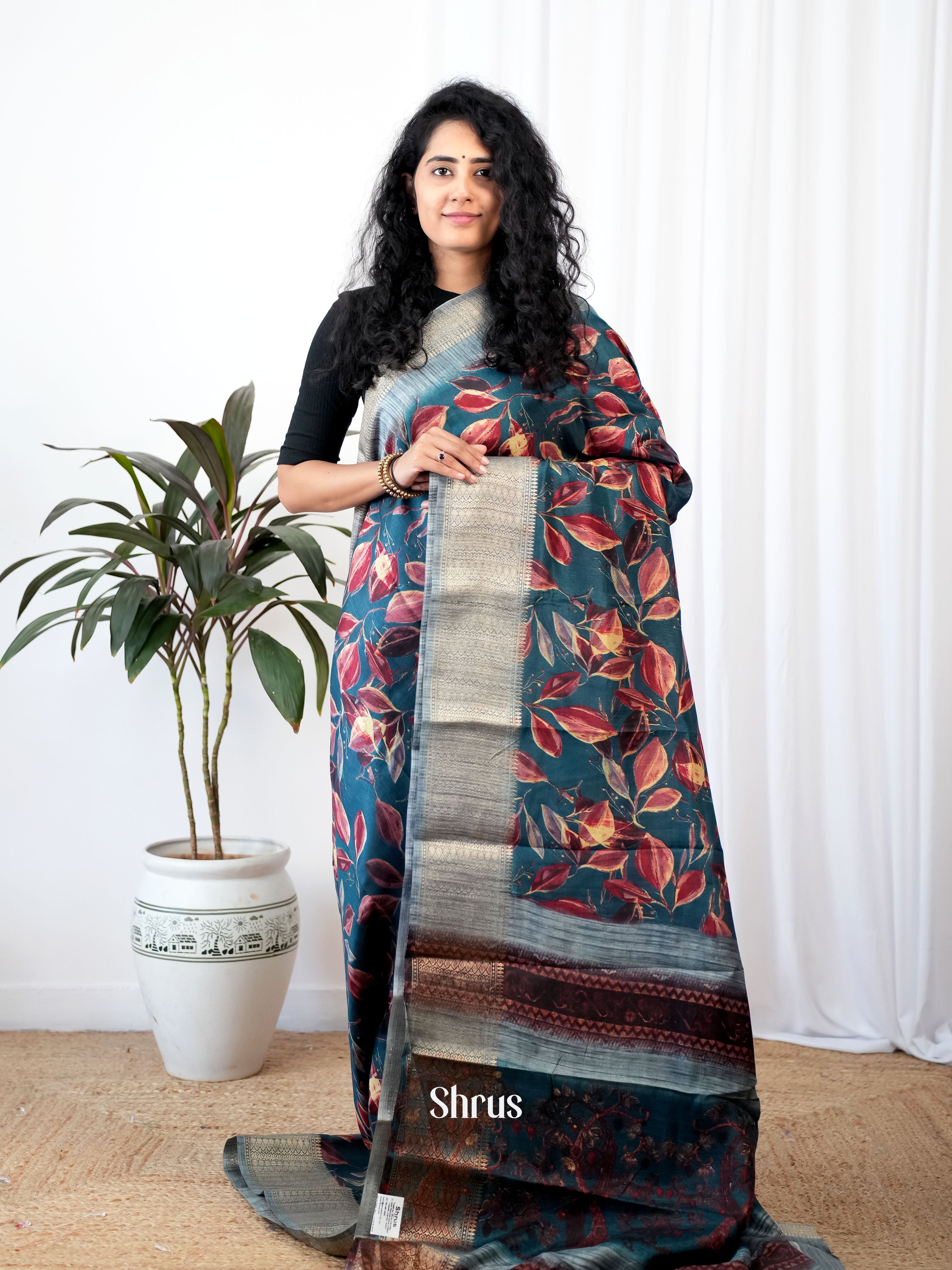 Blue & Grey - Semi Crepe Saree - Shop on Shrus.com