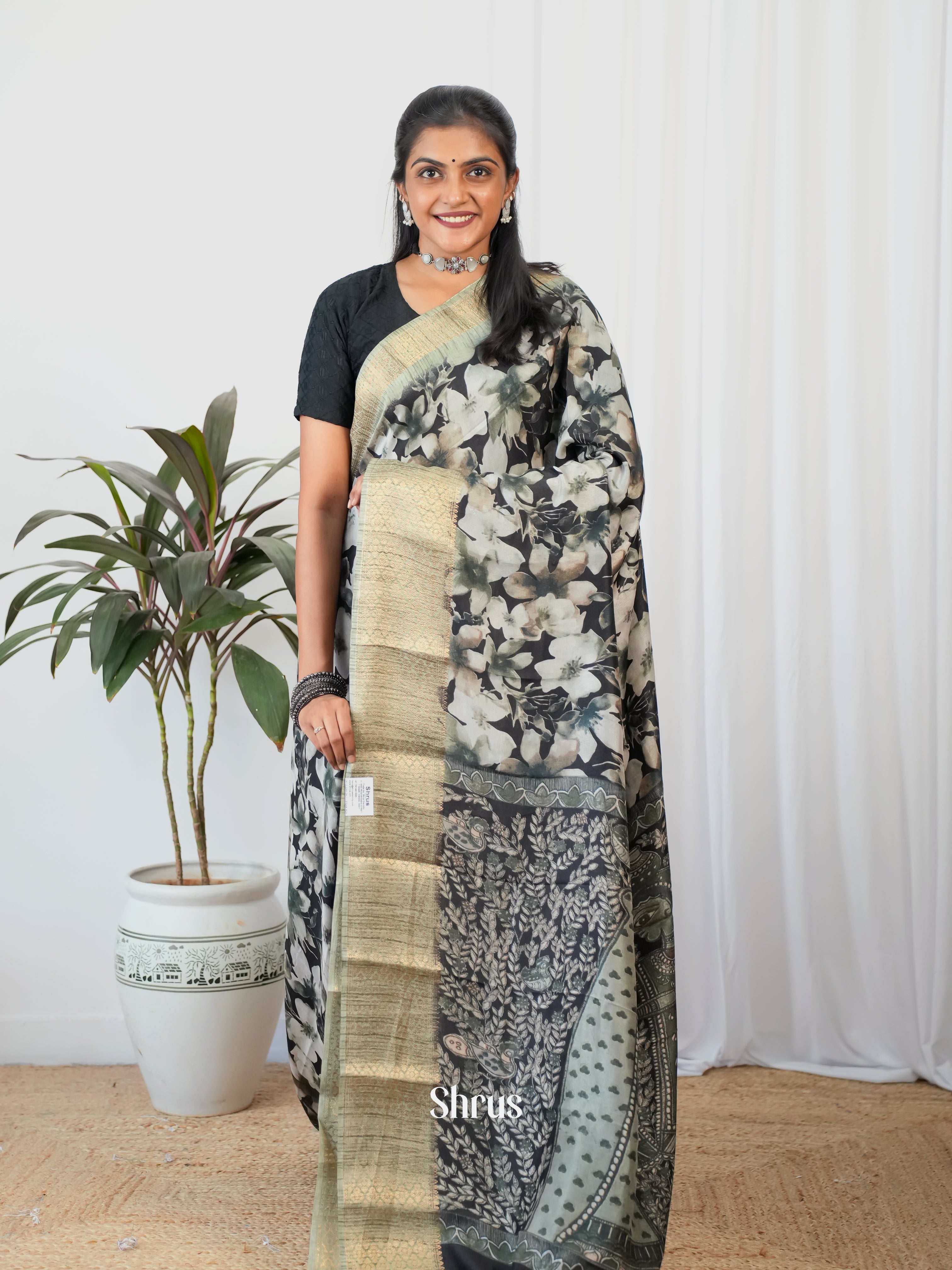 Green & Grey - Semi Crepe Saree - Shop on Shrus.com