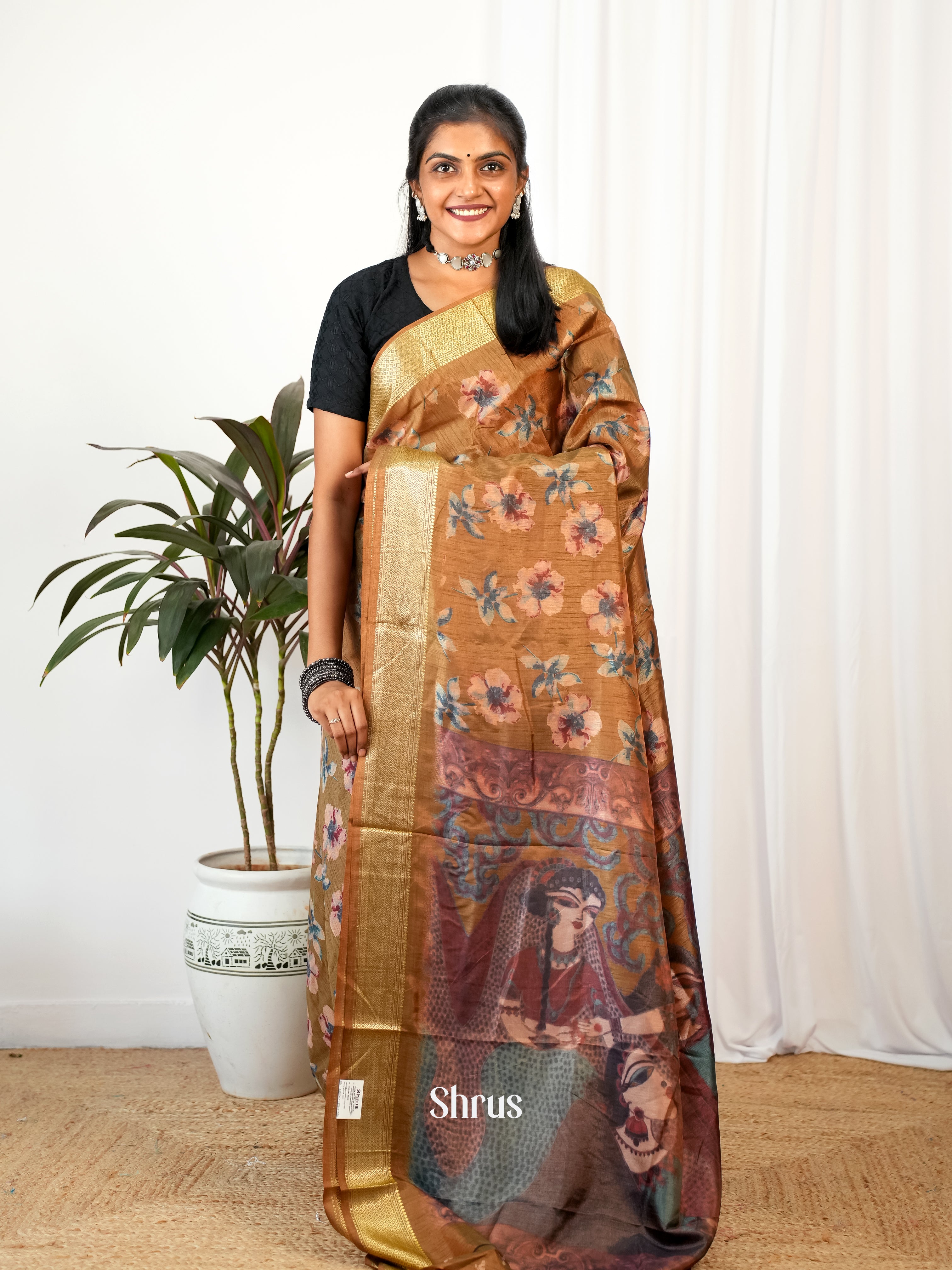 Golden Brown - Semi Crepe Saree - Shop on Shrus.com