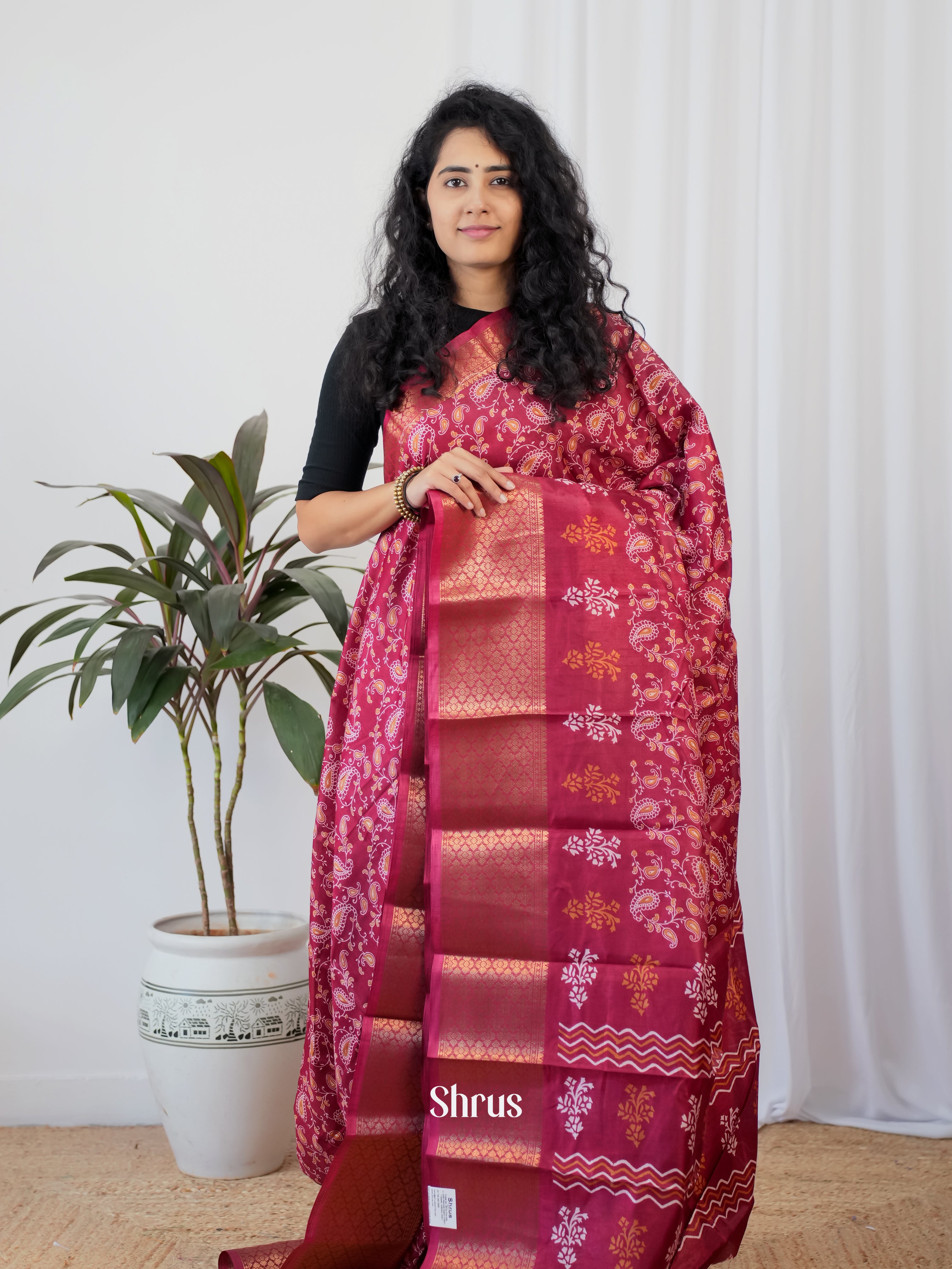 Maroon- Semi Crepe Saree - Shop on Shrus.com