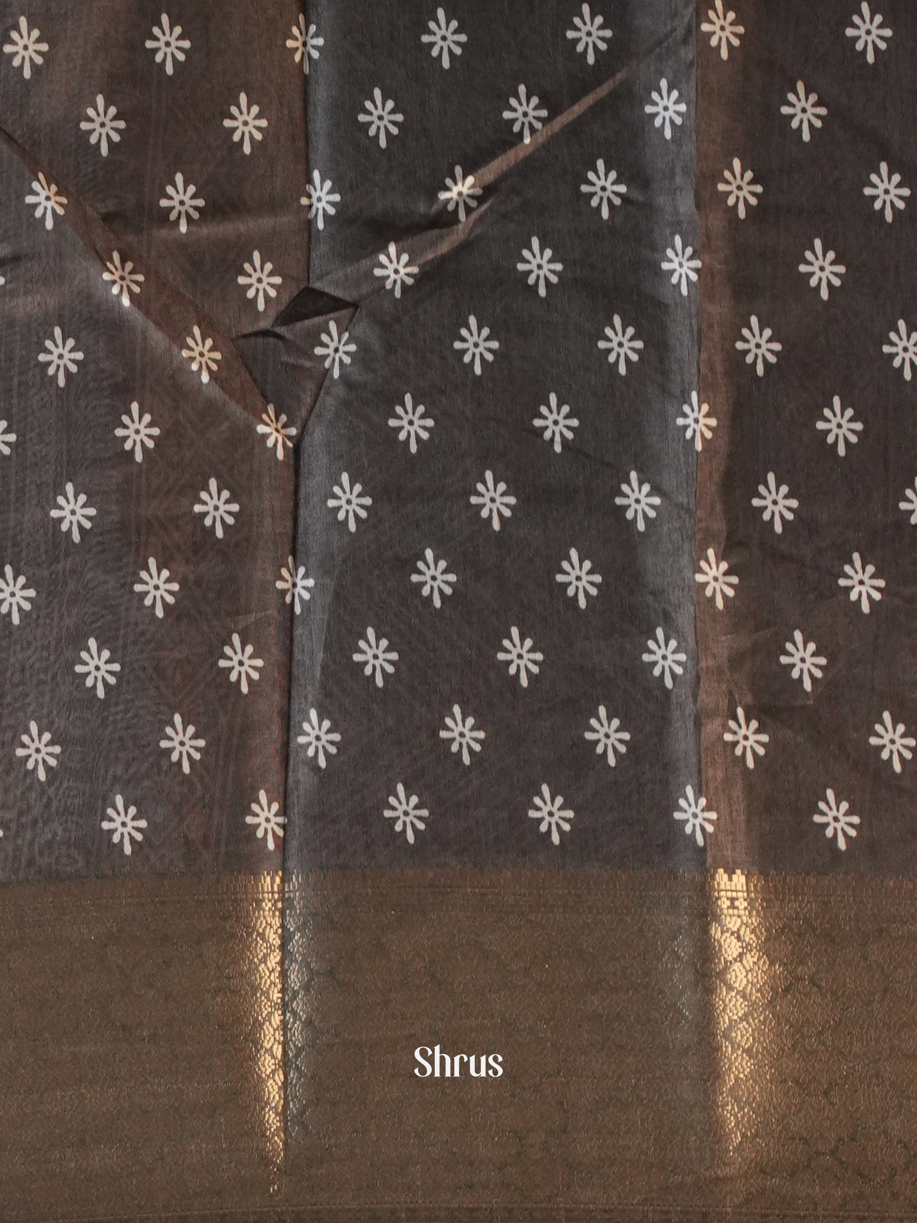 Brown - Semi Crepe Saree - Shop on Shrus.com