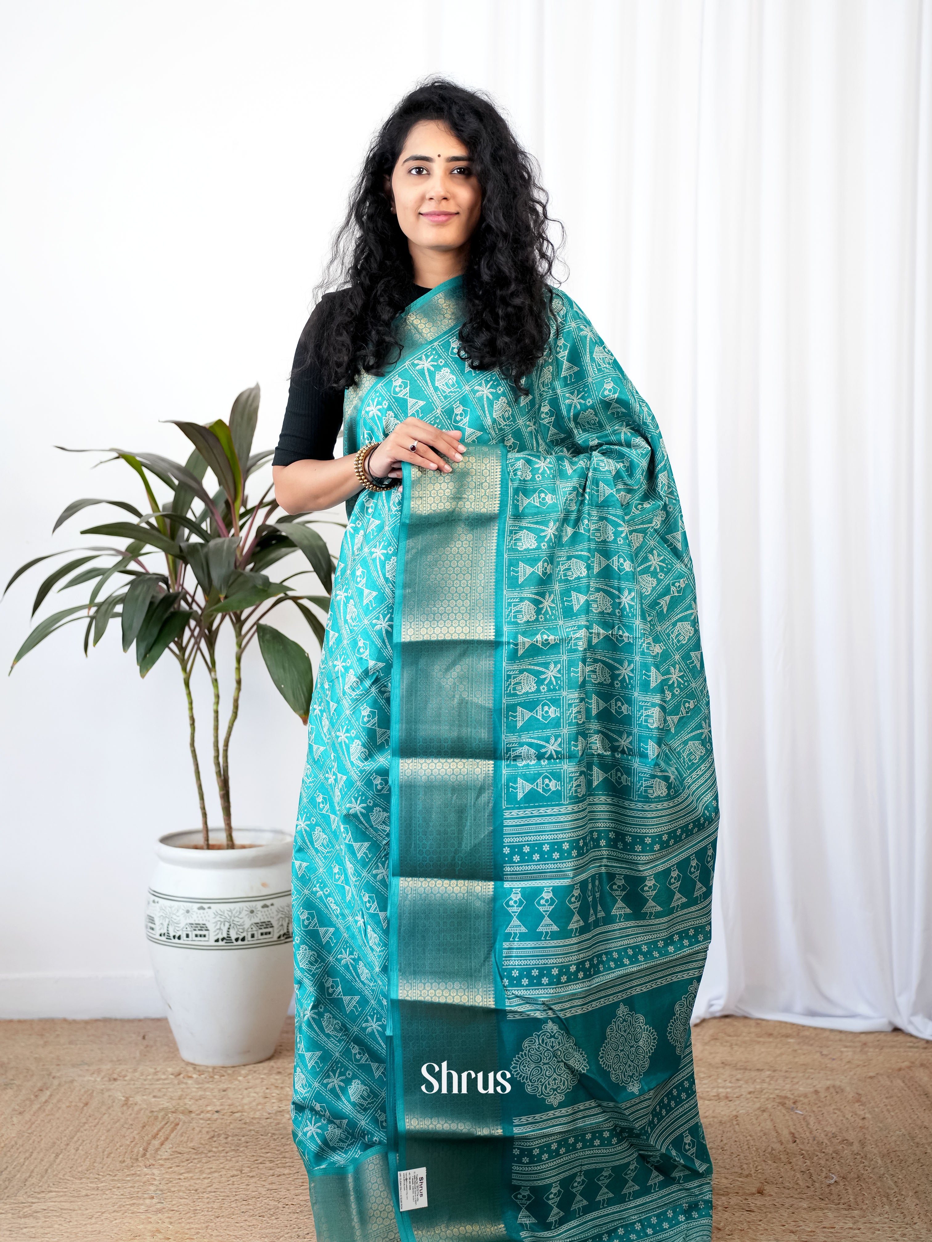 Green - Semi Crepe Saree - Shop on Shrus.com