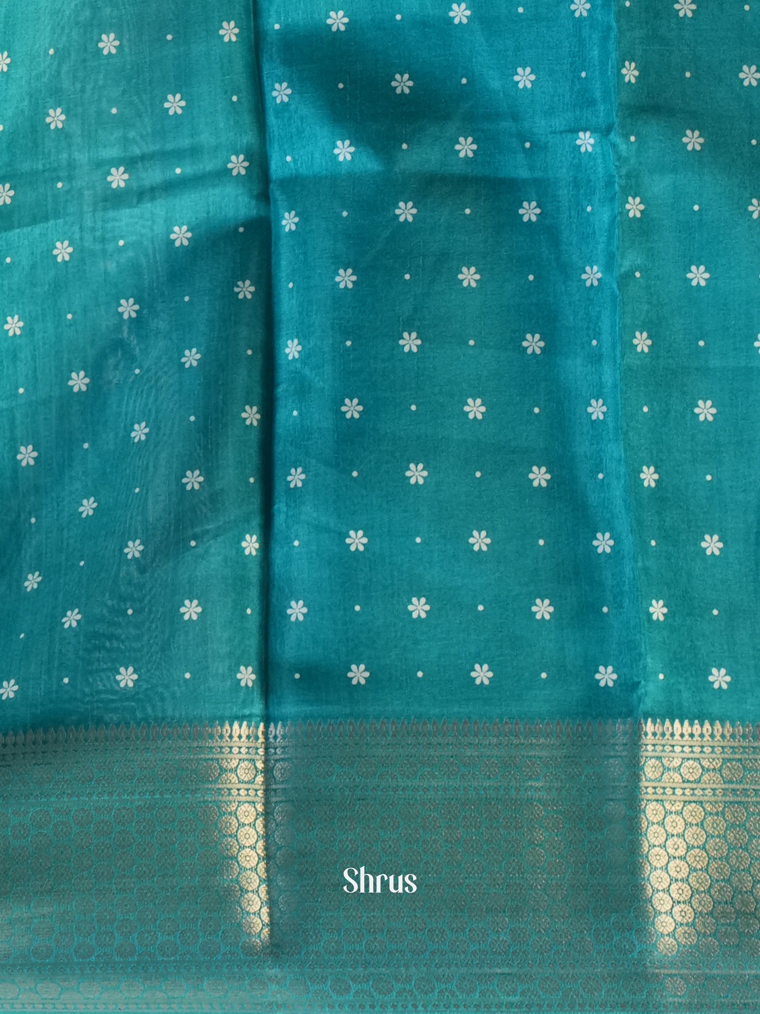 Green - Semi Crepe Saree - Shop on Shrus.com