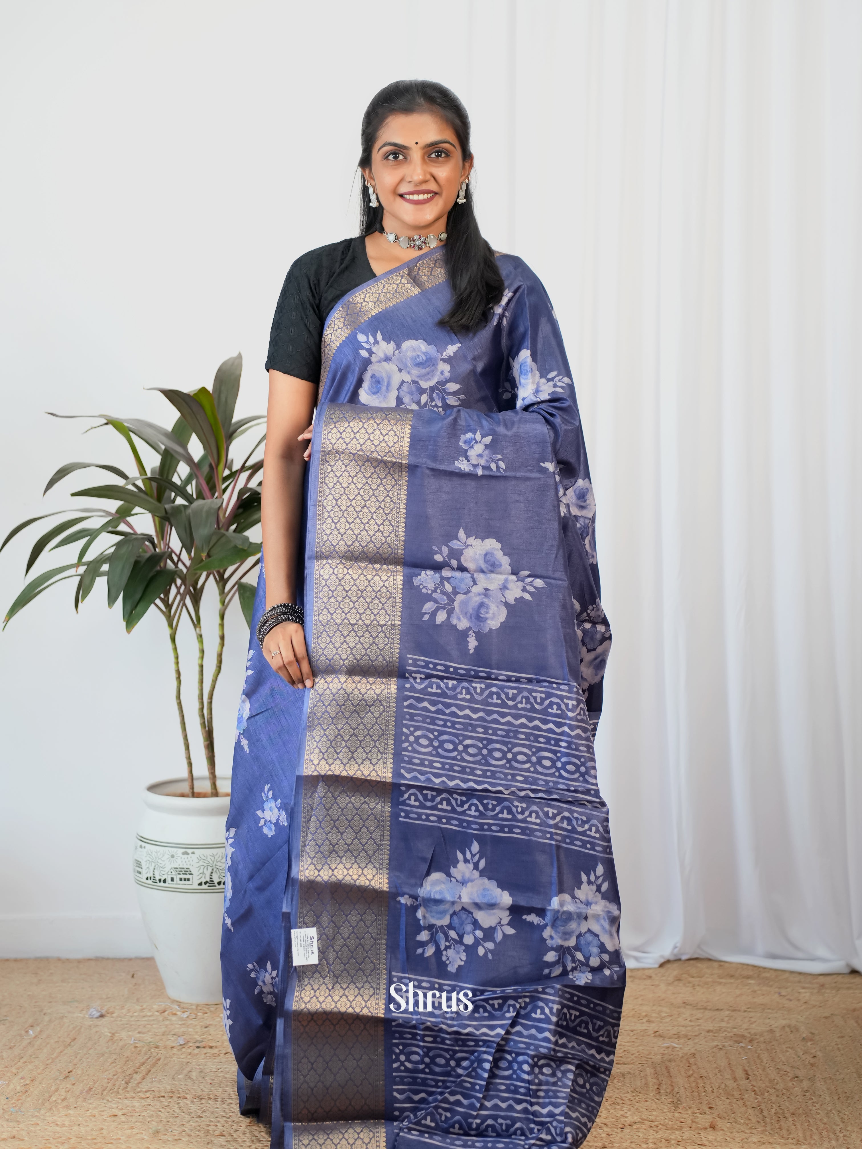 Purple - Semi Crepe Saree - Shop on Shrus.com