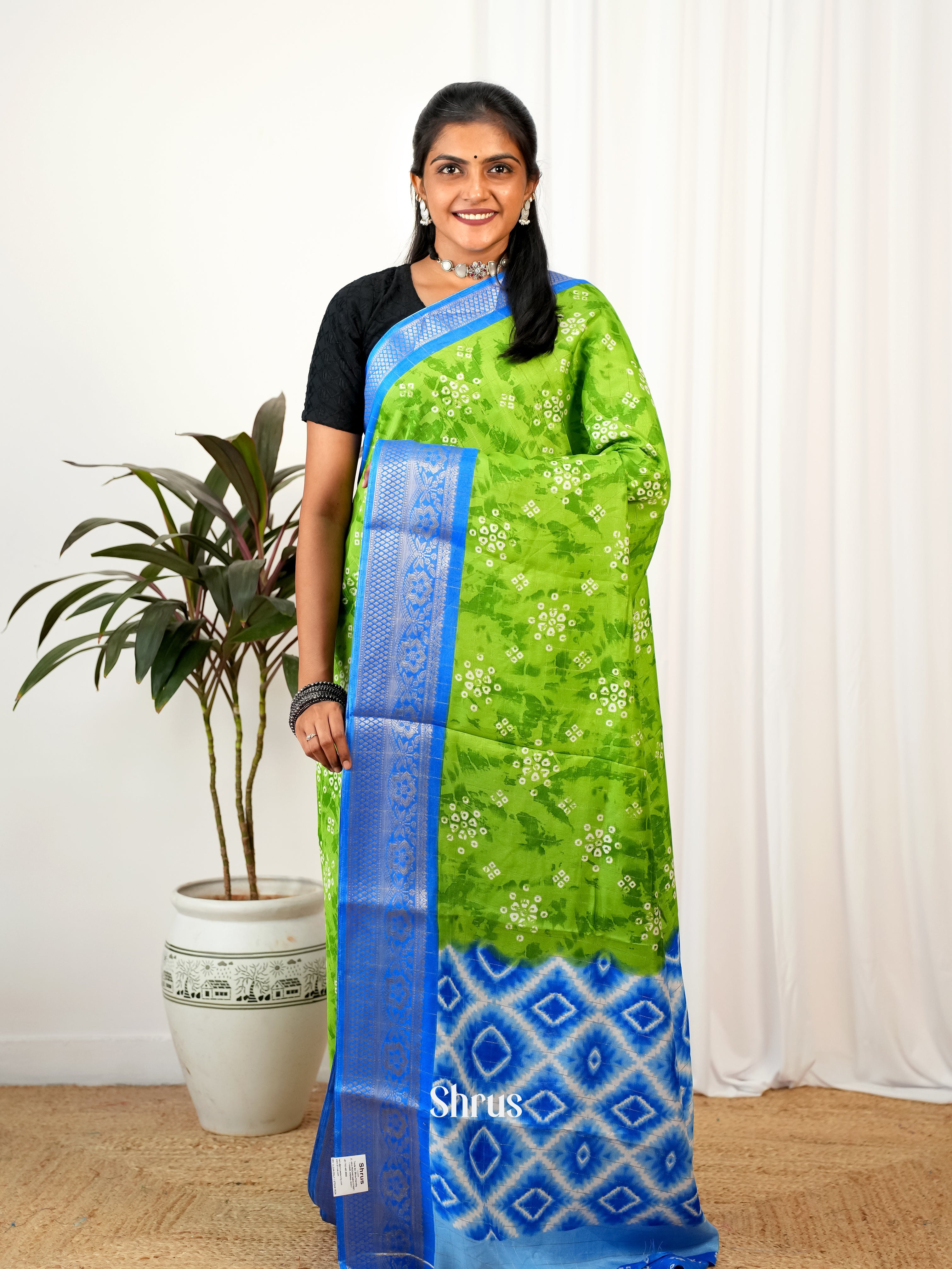 Green & blue - Semi Crepe Saree - Shop on Shrus.com