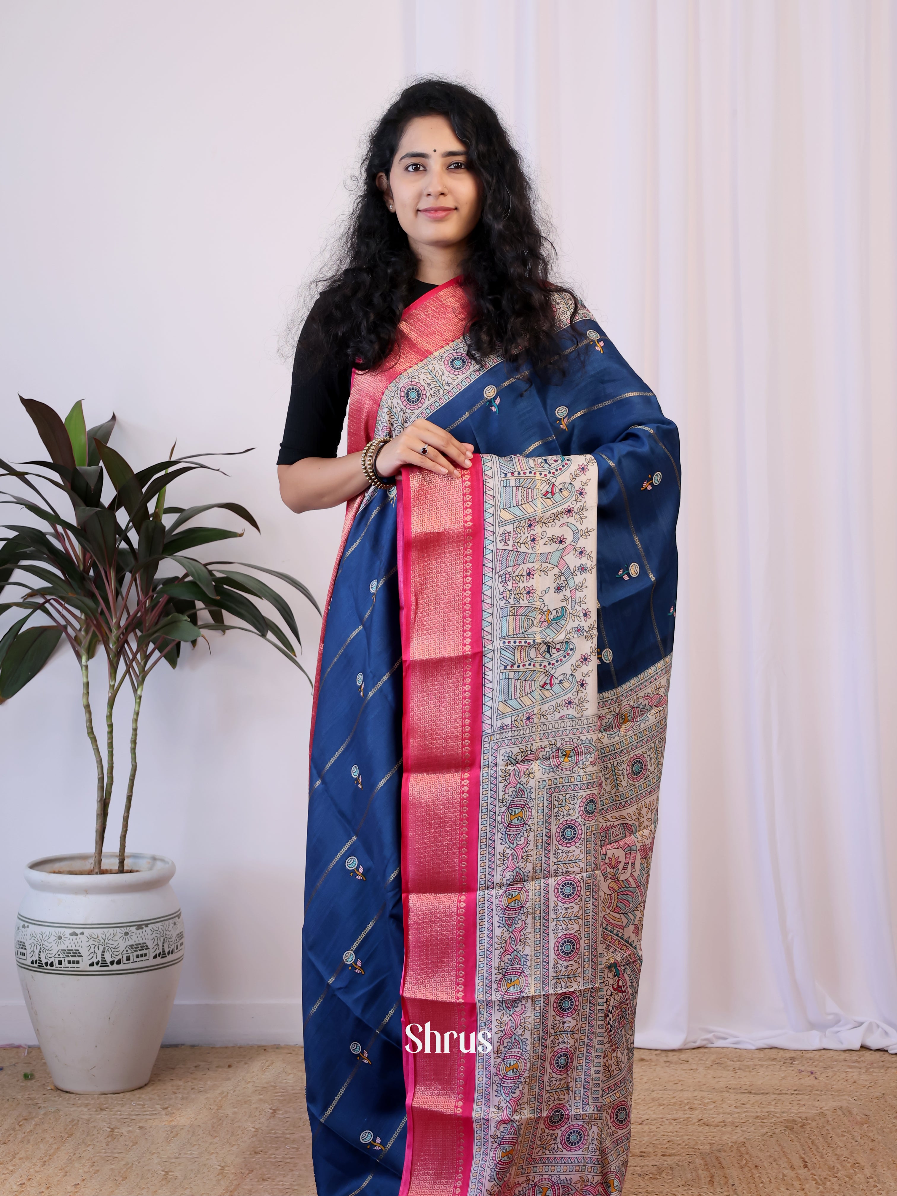 CIS21230 - Semi Crepe Saree - Shop on Shrus.com