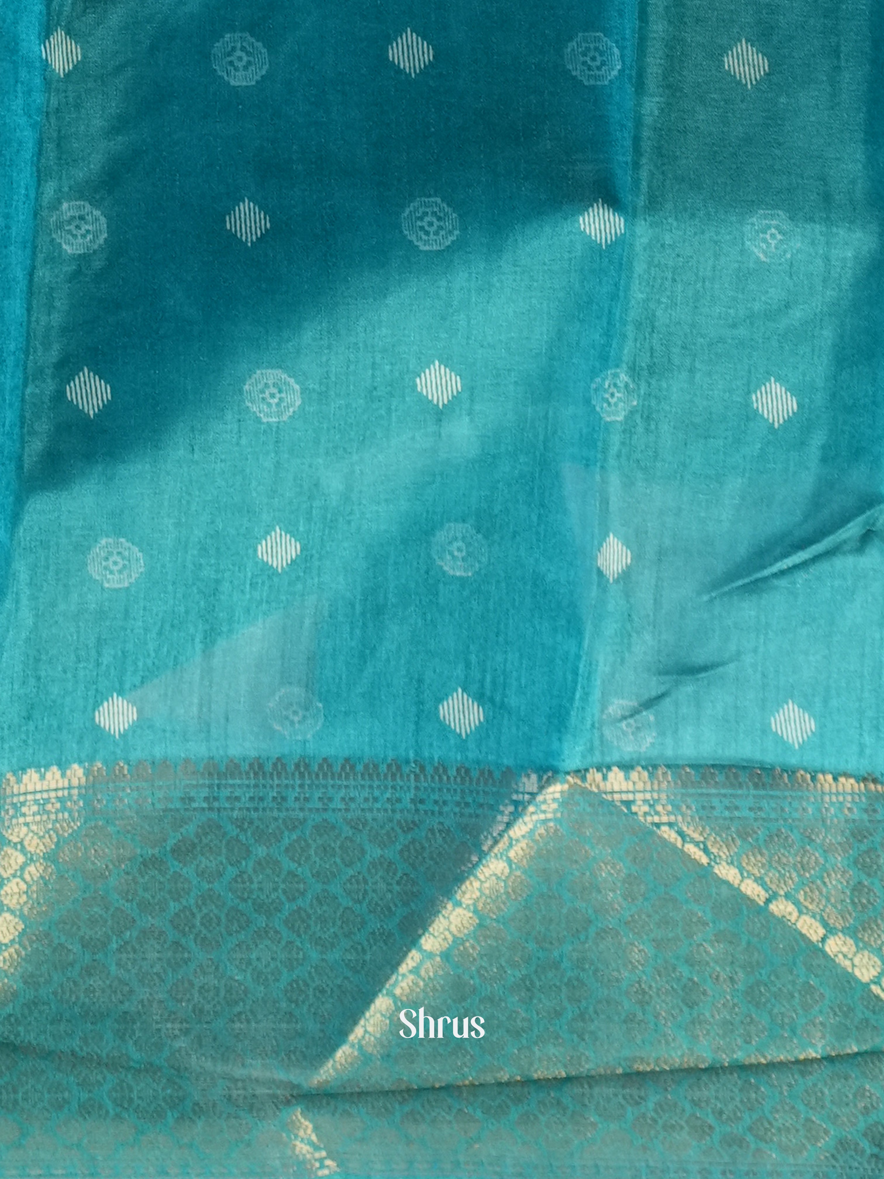 Green - Semi Crepe Saree - Shop on Shrus.com