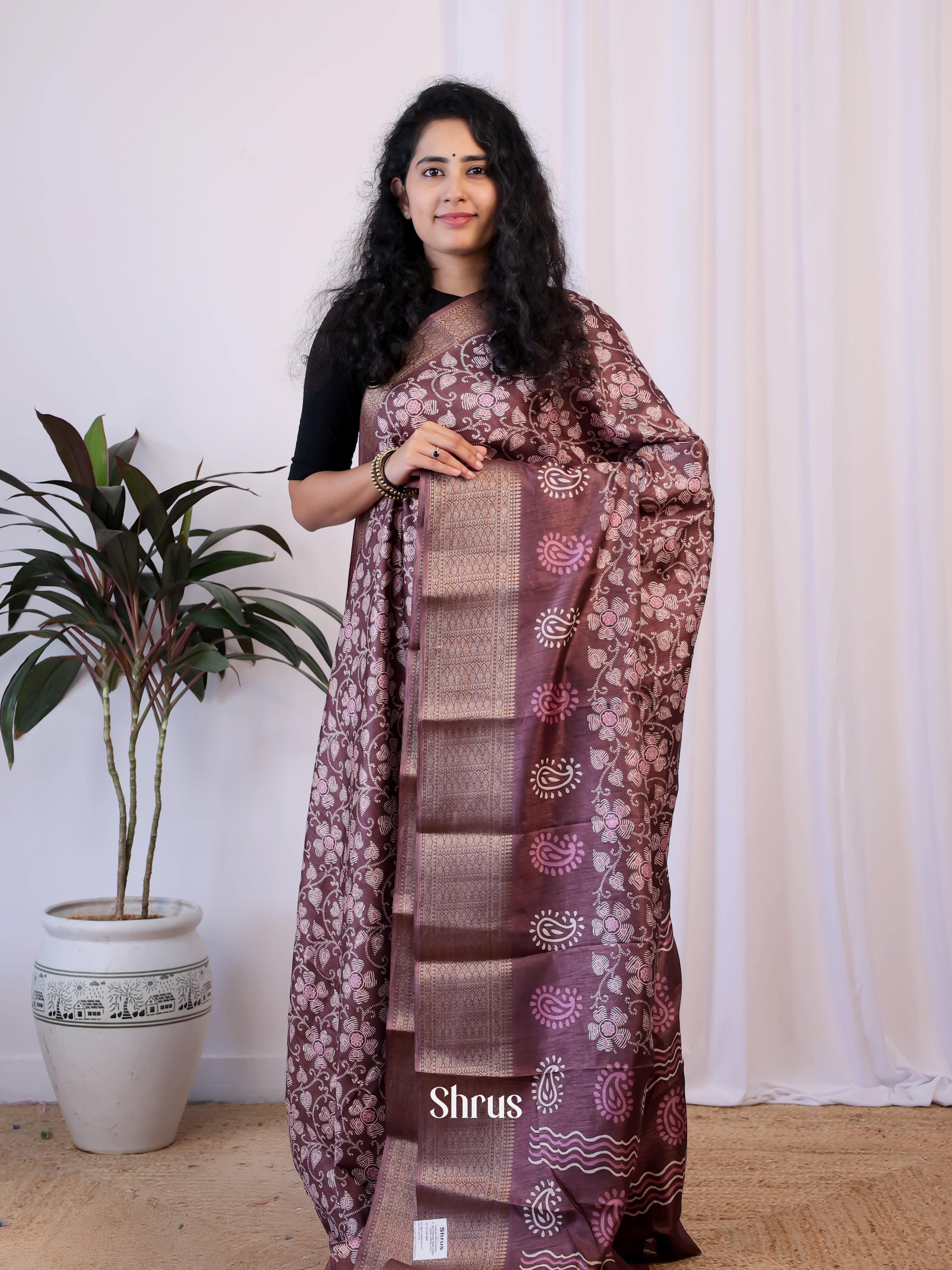 CIS21369 - Semi Crepe Saree - Shop on Shrus.com