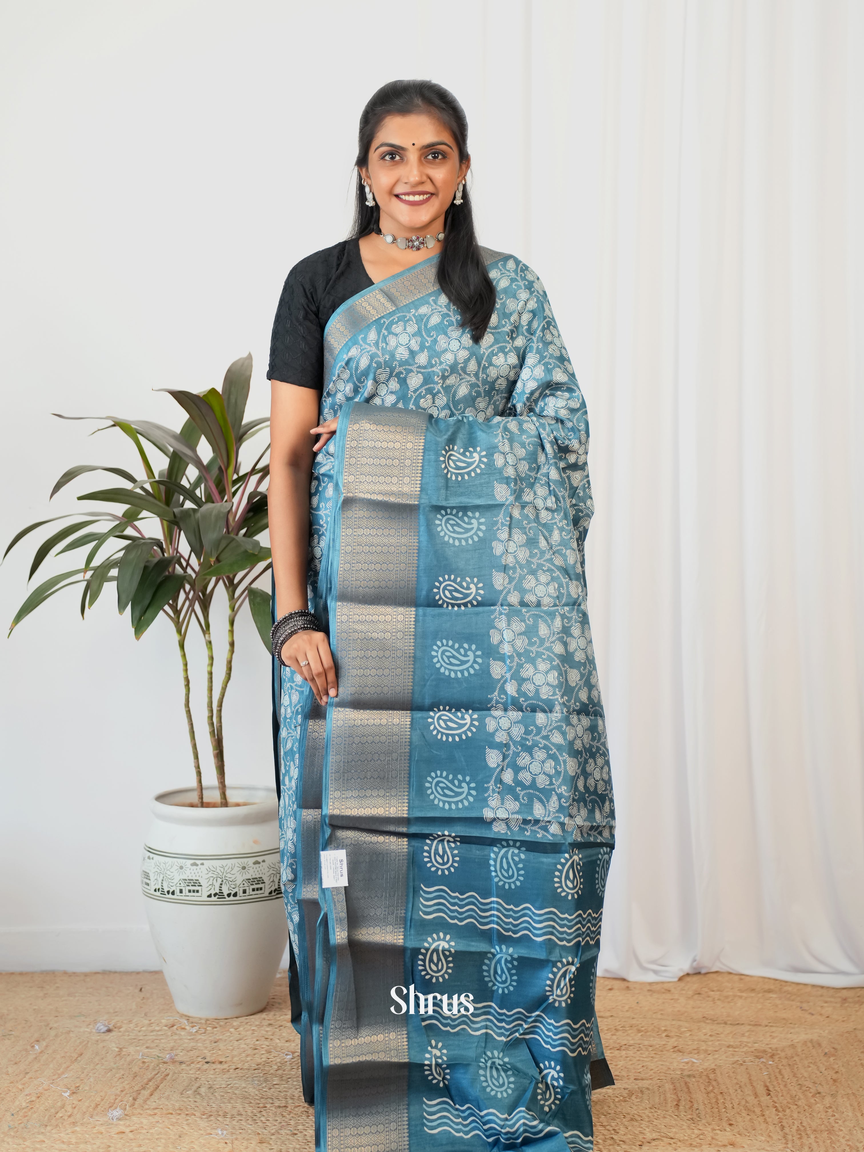 Greyish Blue - Semi Crepe Saree - Shop on Shrus.com
