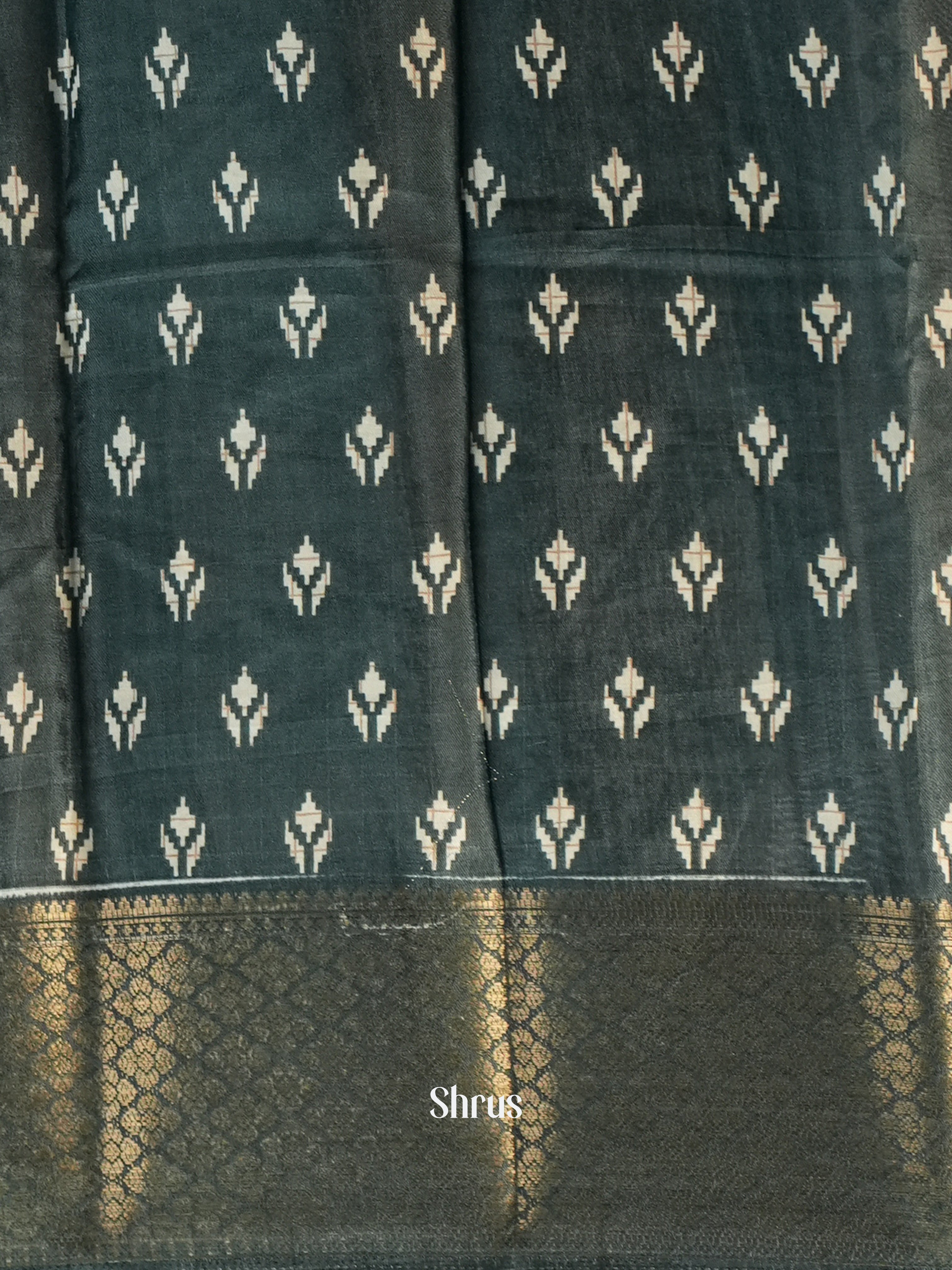 Cream & Grey - Semi Crepe Saree - Shop on Shrus.com