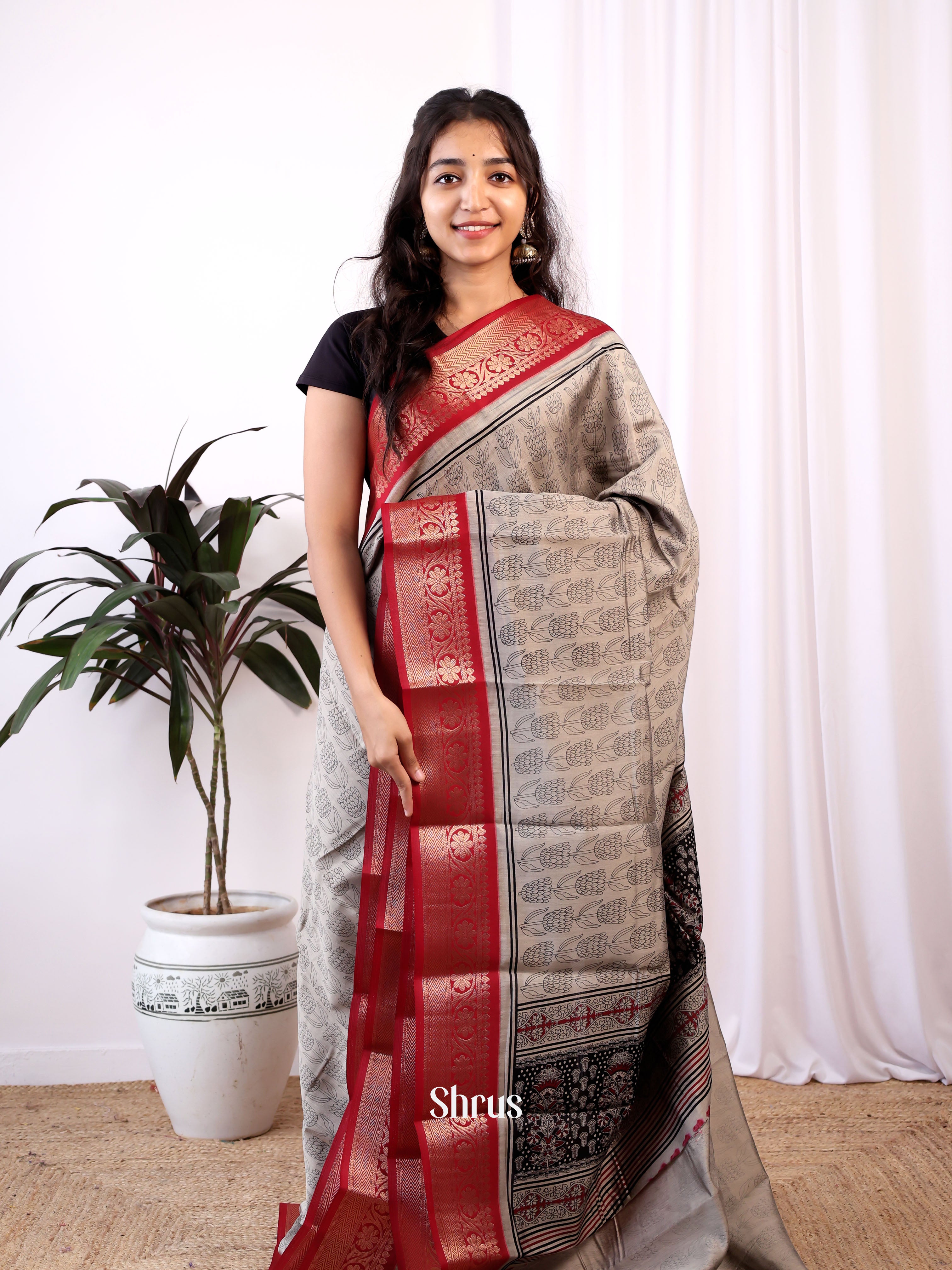 Grey & Red - Art Modal Saree - Shop on Shrus.com