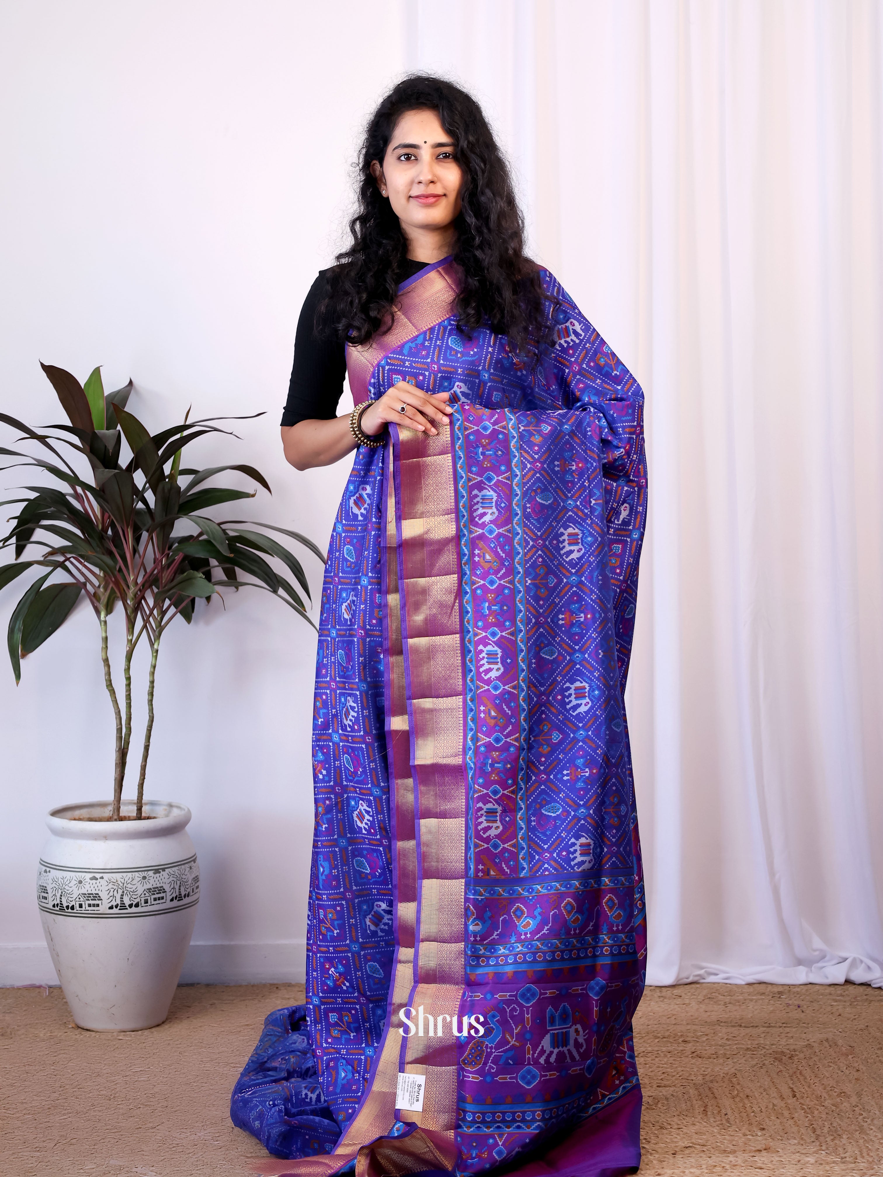 CIS23132 - Semi Patola Saree - Shop on Shrus.com