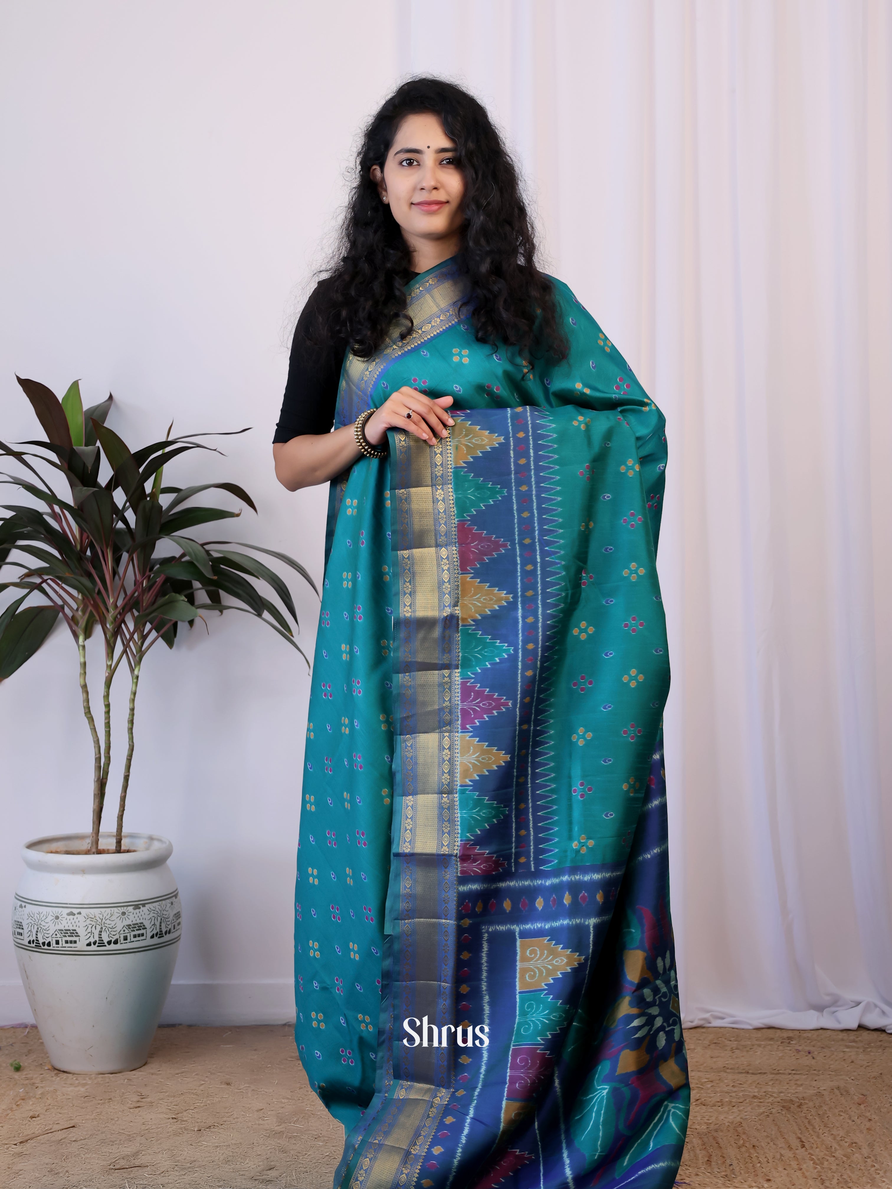 CIS23146 - Semi Patola Saree - Shop on Shrus.com