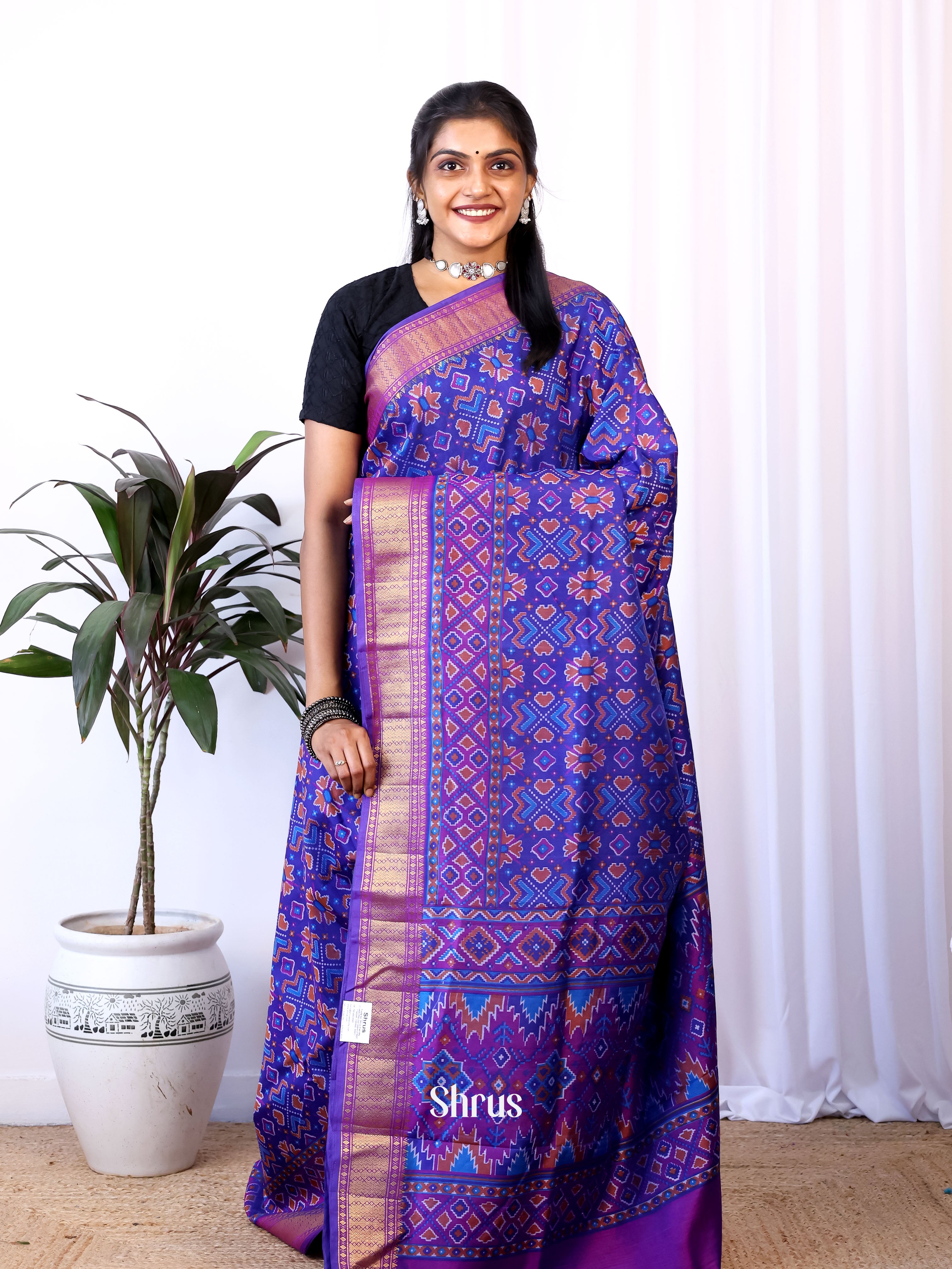 CIS23151 - Semi Patola Saree - Shop on Shrus.com