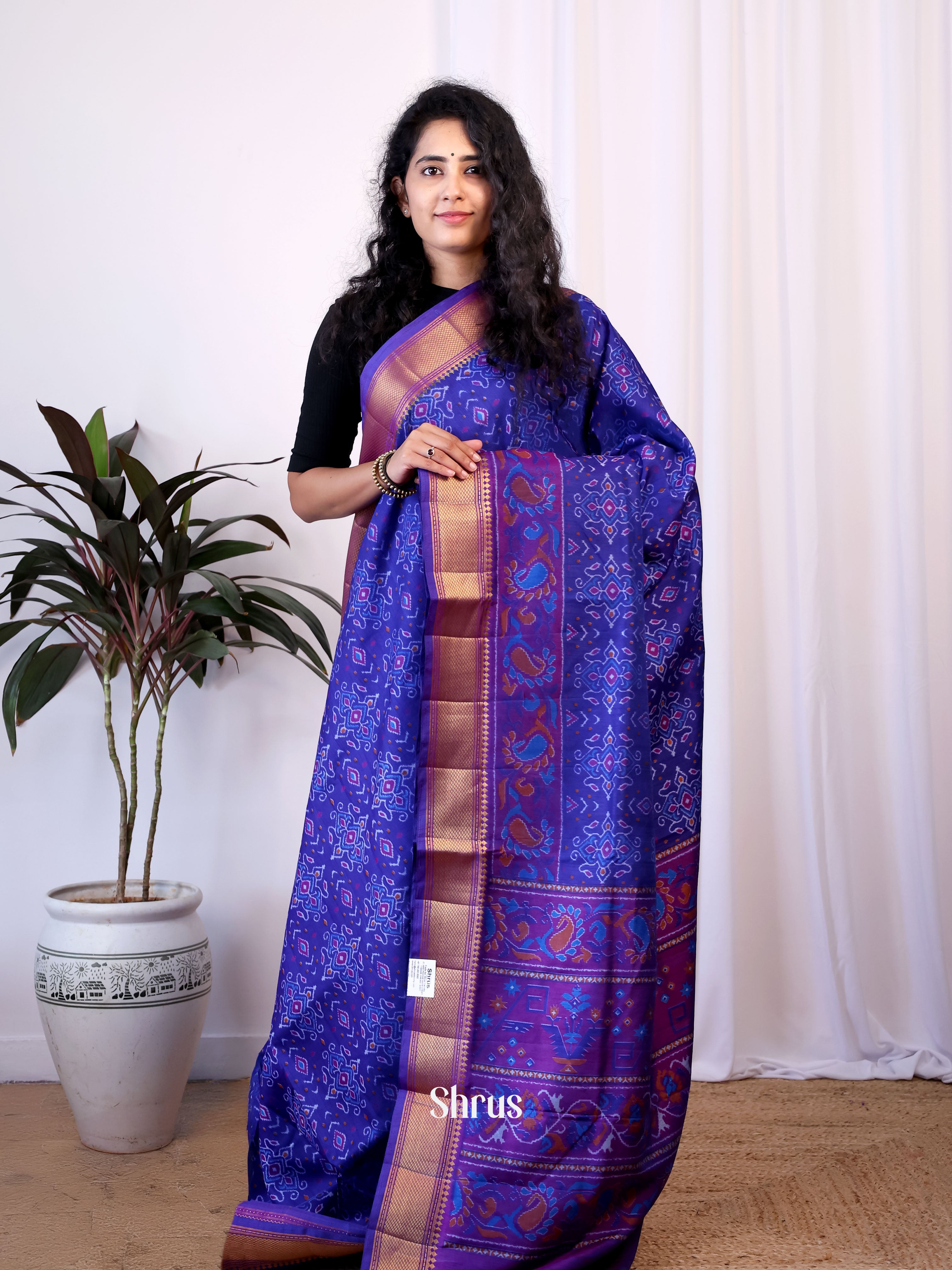 CIS23166 - Semi Patola Saree - Shop on Shrus.com