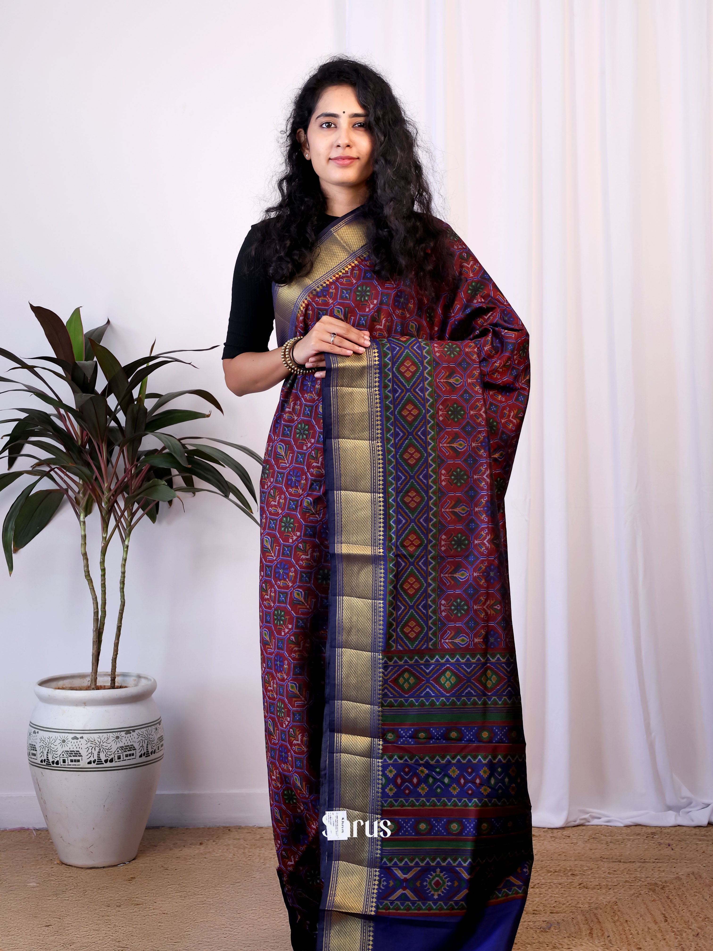 CIS23178 - Semi Patola Saree - Shop on Shrus.com