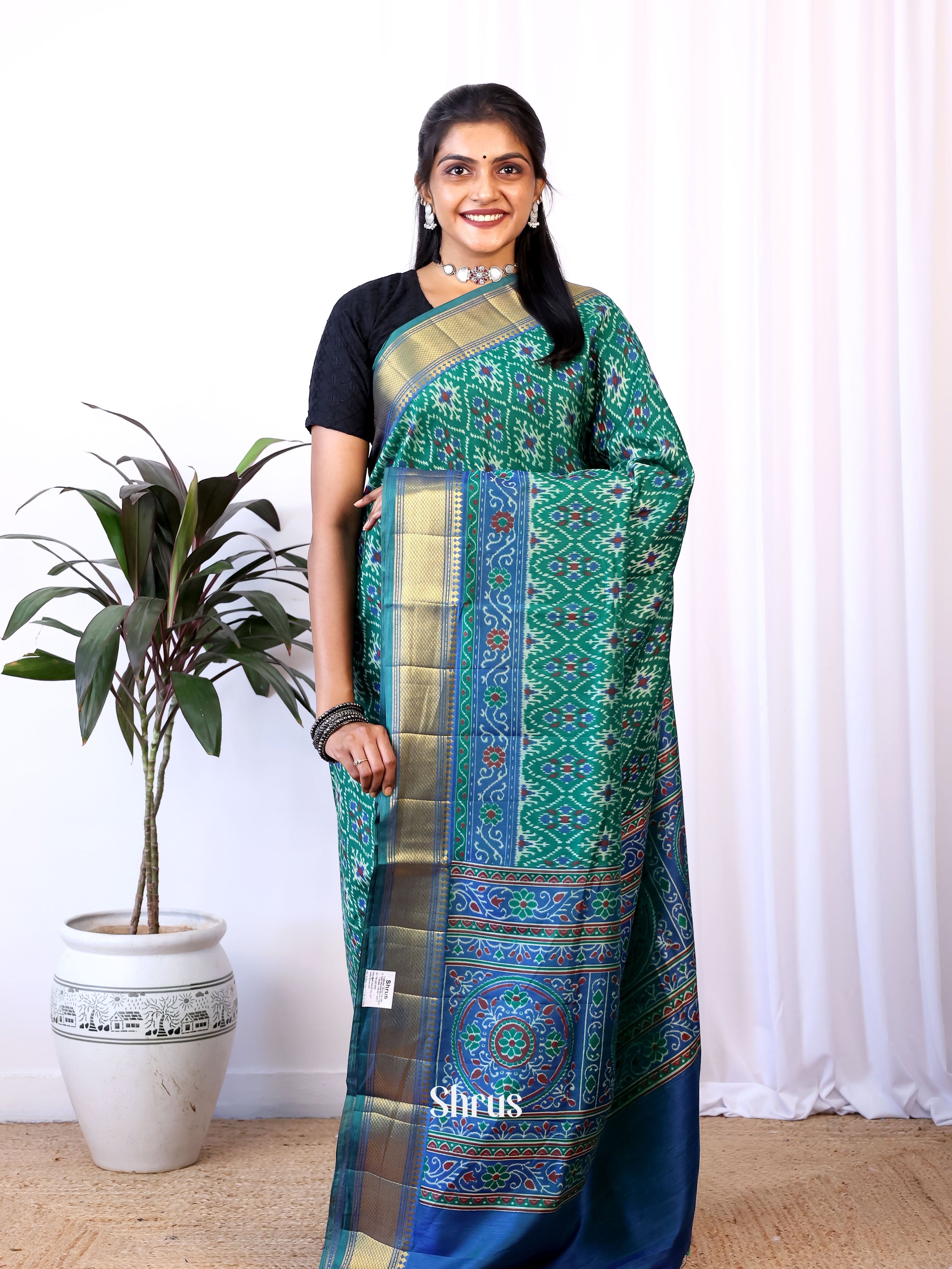 CIS23206 - Semi Patola Saree - Shop on Shrus.com