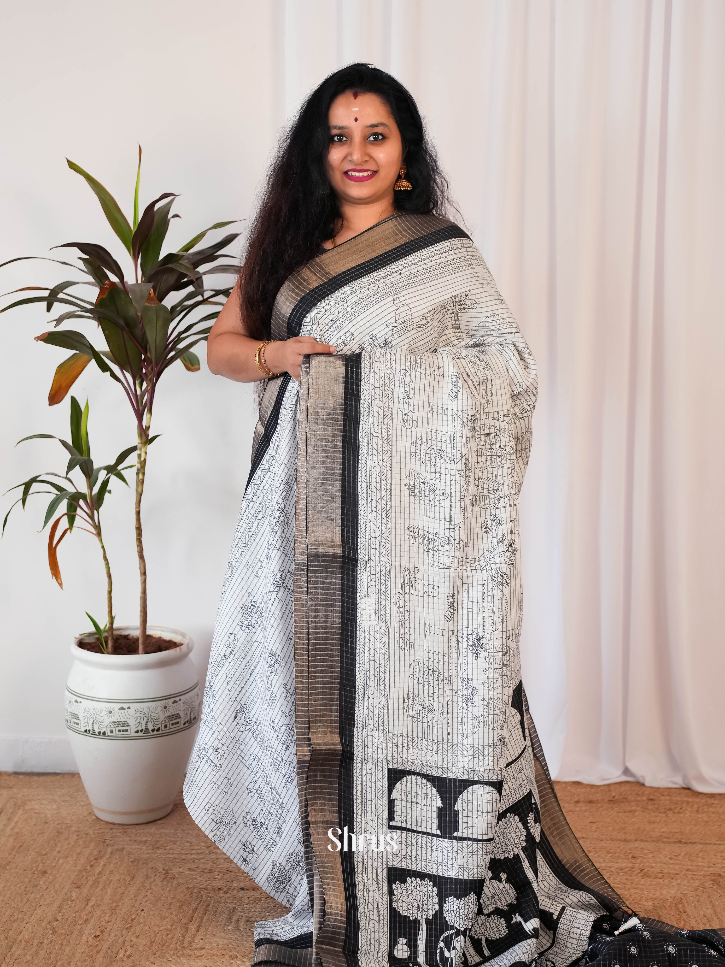 Cream & Black- Art modal Saree - Shop on Shrus.com