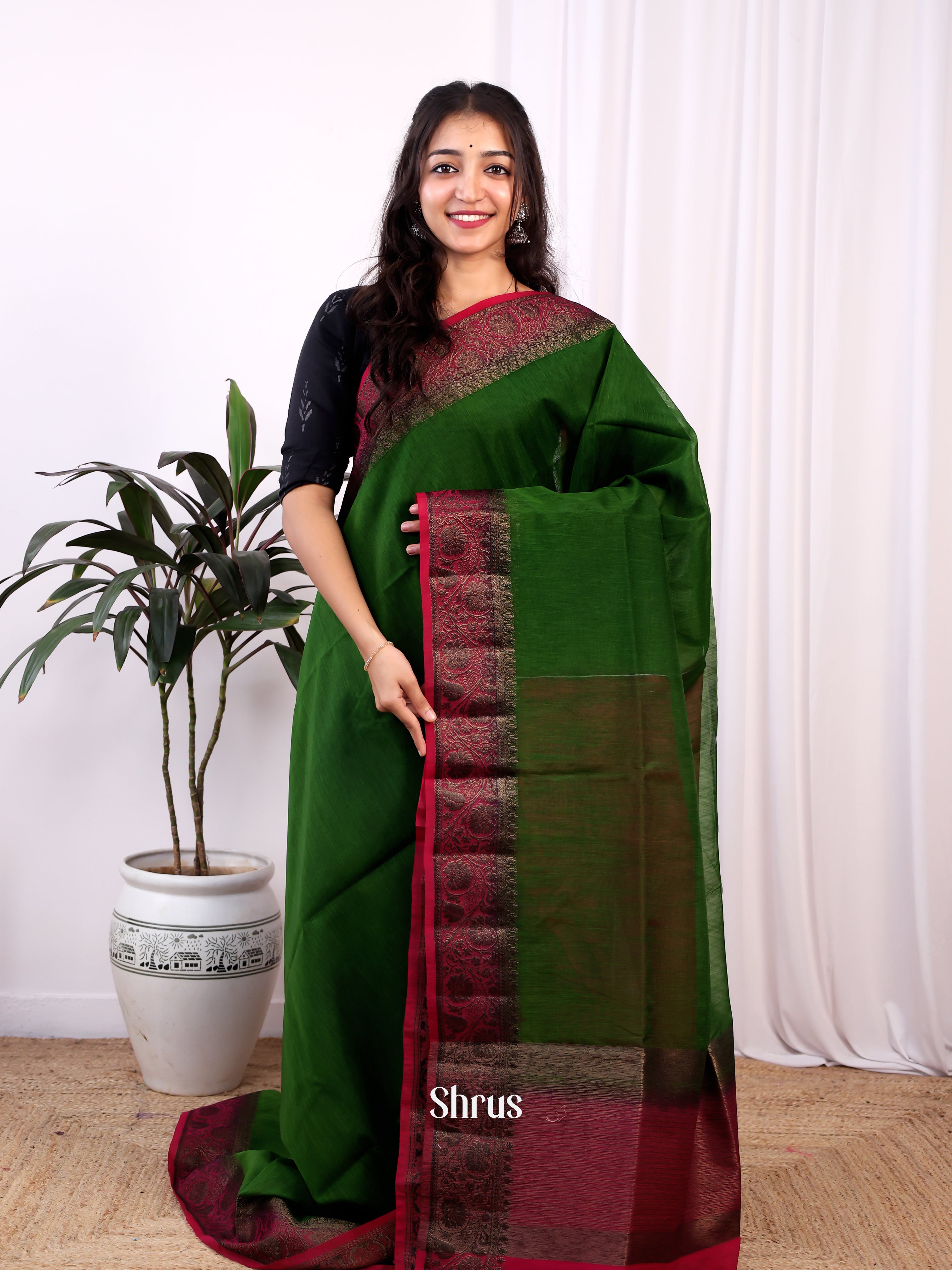 Green & Maroon -Semi Jute - Shop on Shrus.com
