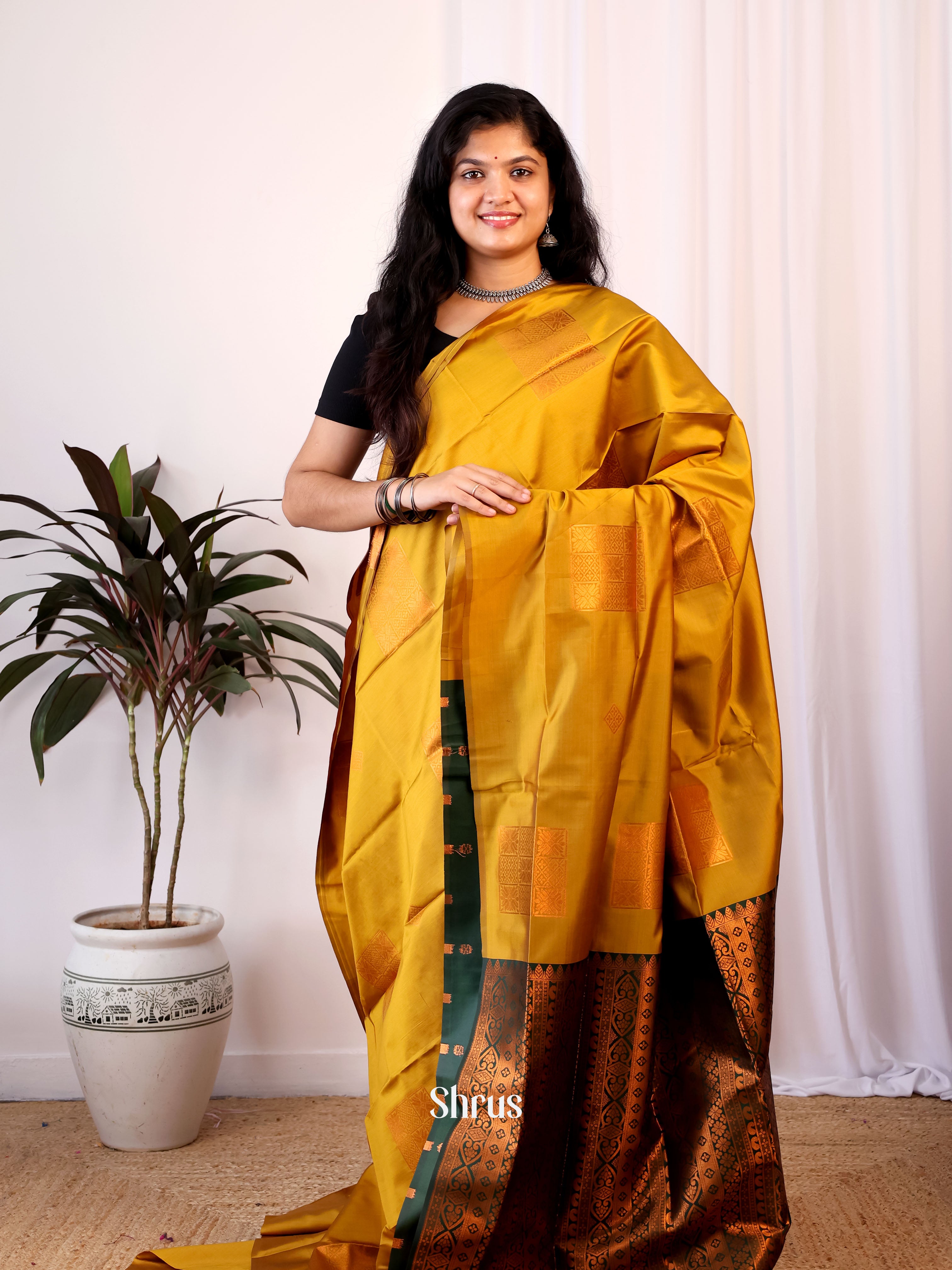 CIS24118 - Semi Softsilk saree - Shop on Shrus.com
