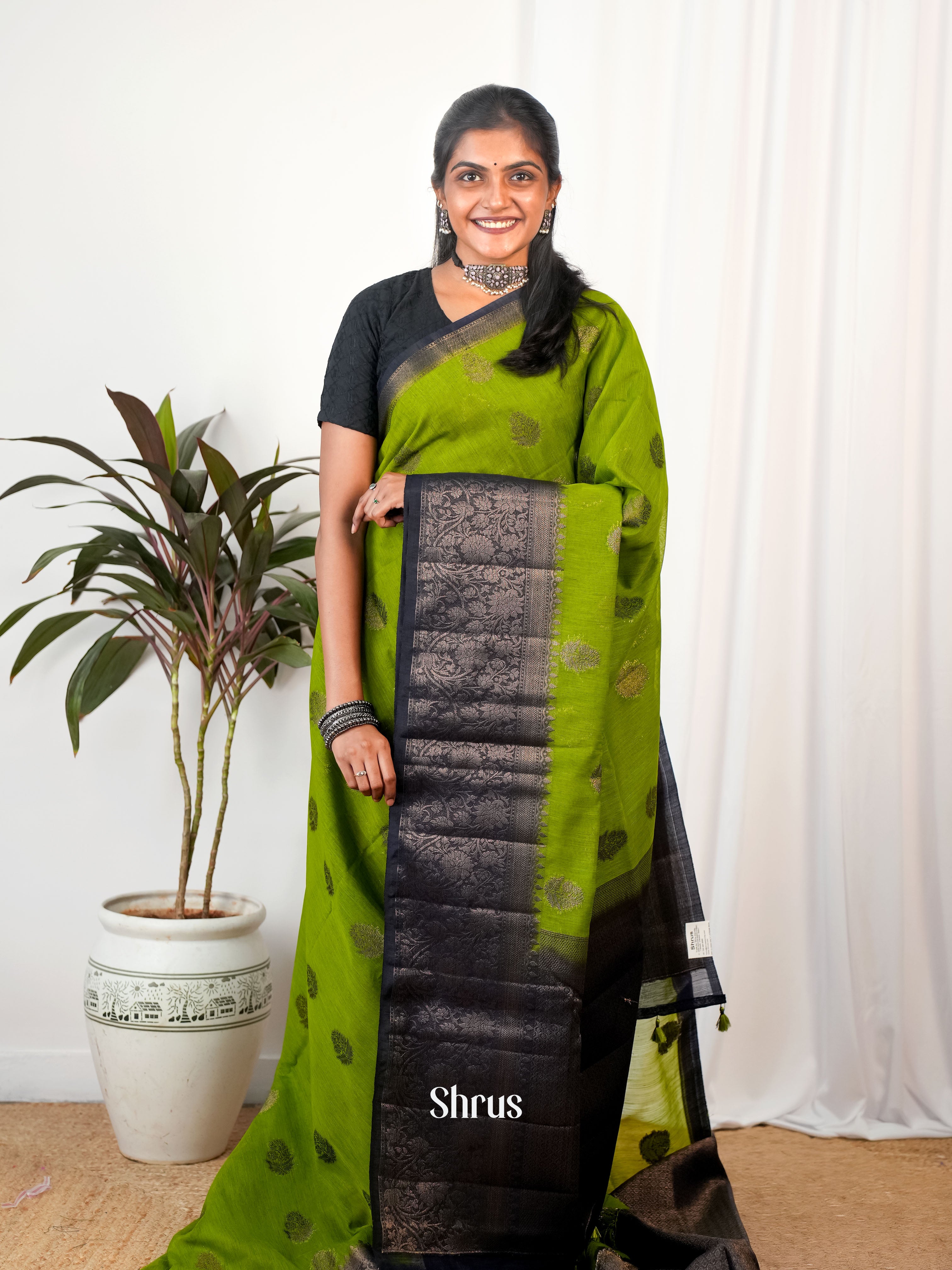 Green - Semi Jute Saree - Shop on Shrus.com