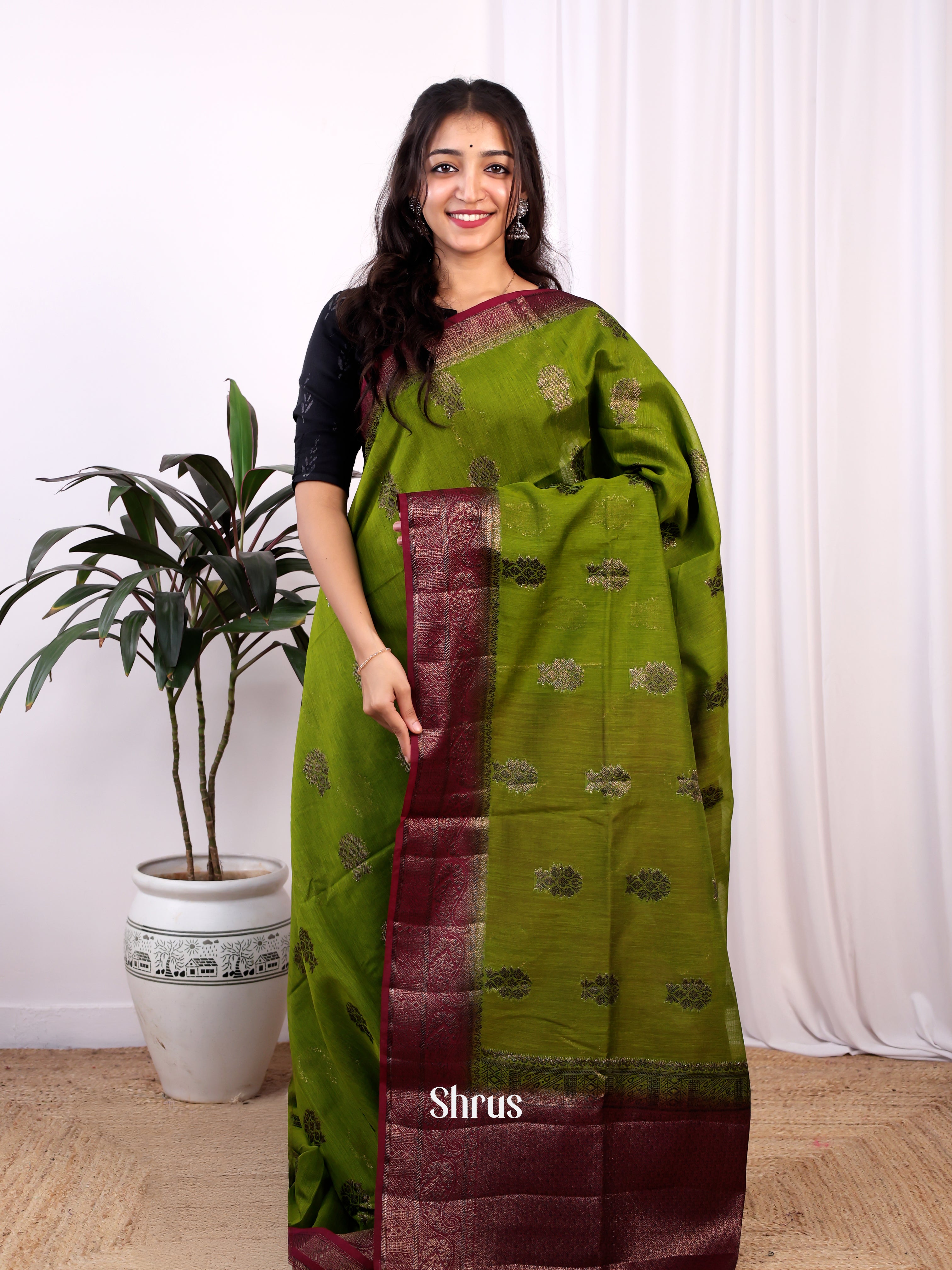 Green & Maroon -Semi Jute Saree - Shop on Shrus.com