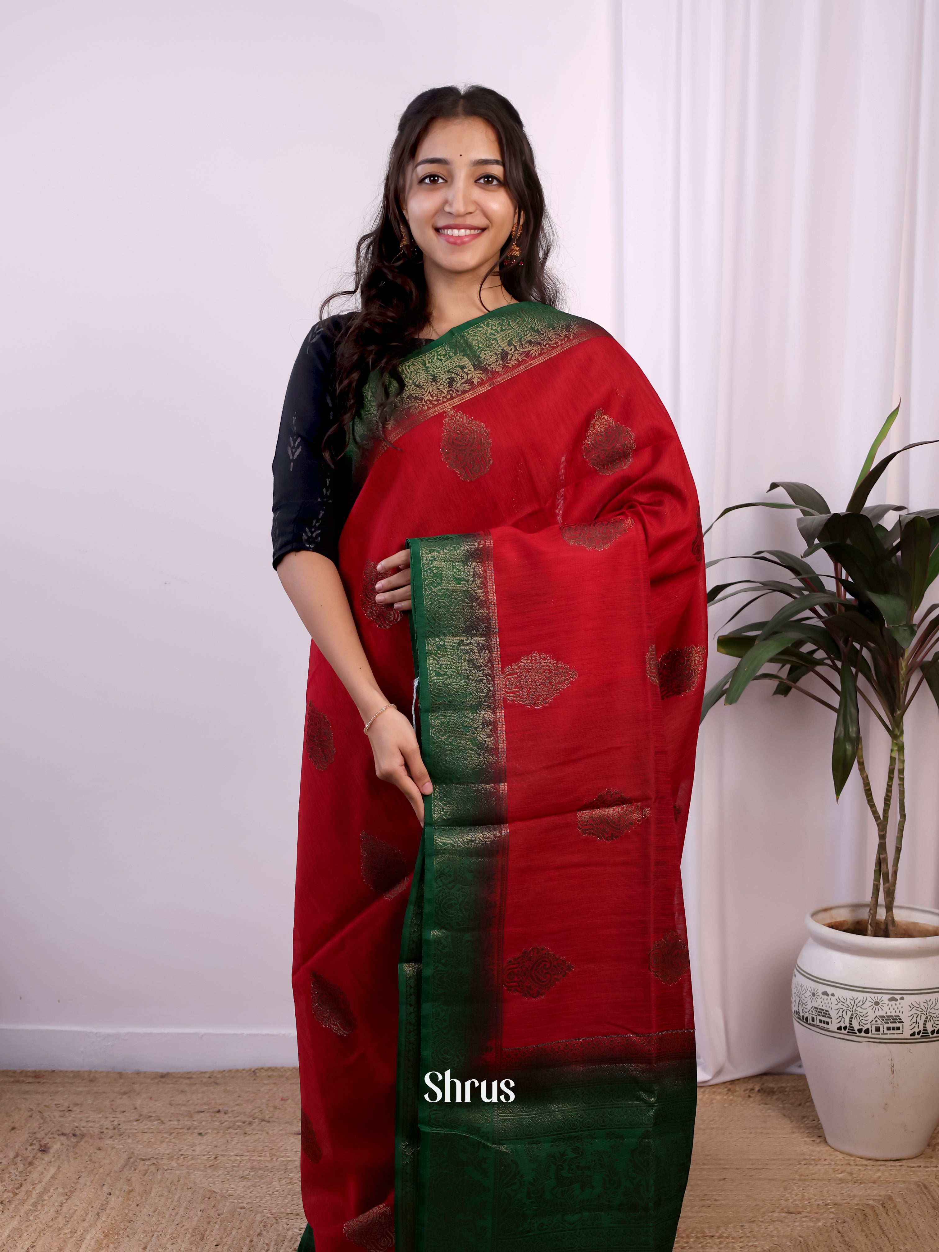 Red & Green - Semi Jute Saree - Shop on Shrus.com