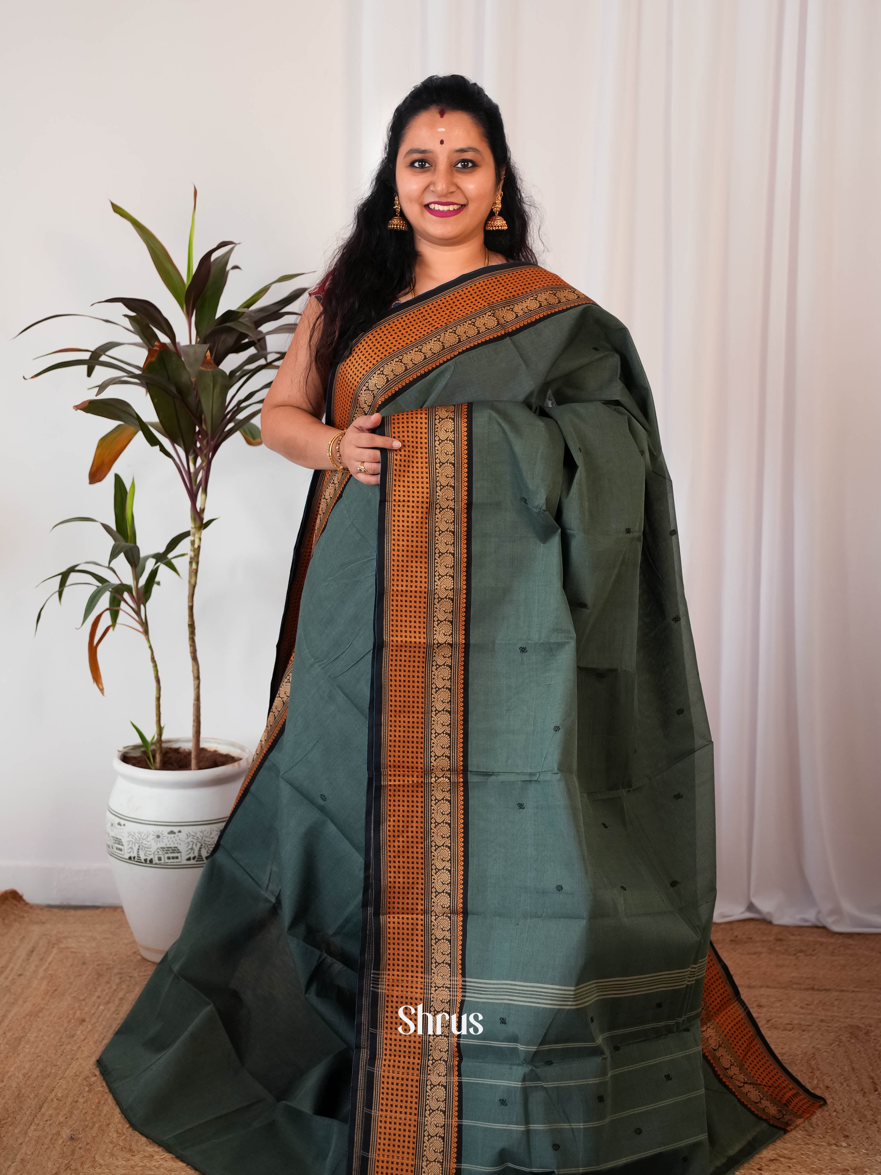 Grey & Black - Chettinad Cotton Saree - Shop on Shrus.com