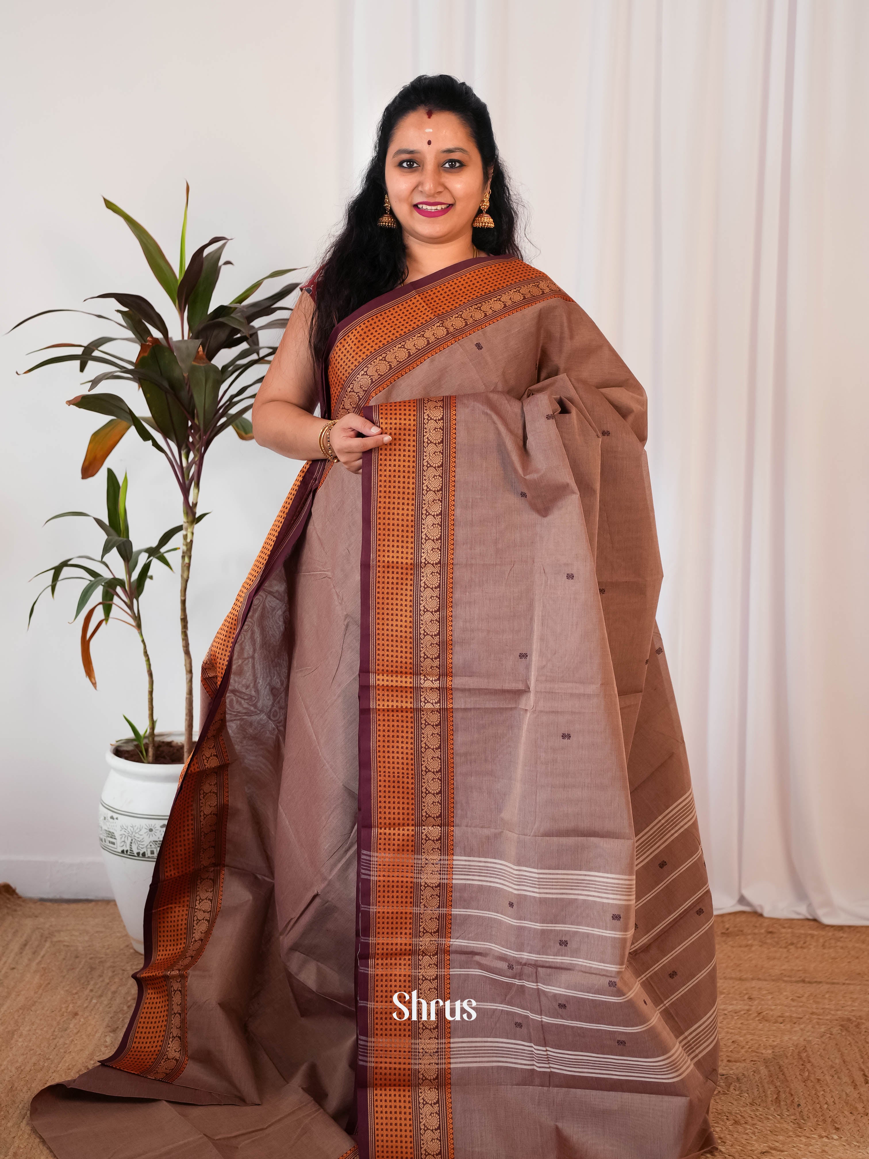 Grey & Brown- Chettinad Cotton Saree - Shop on Shrus.com