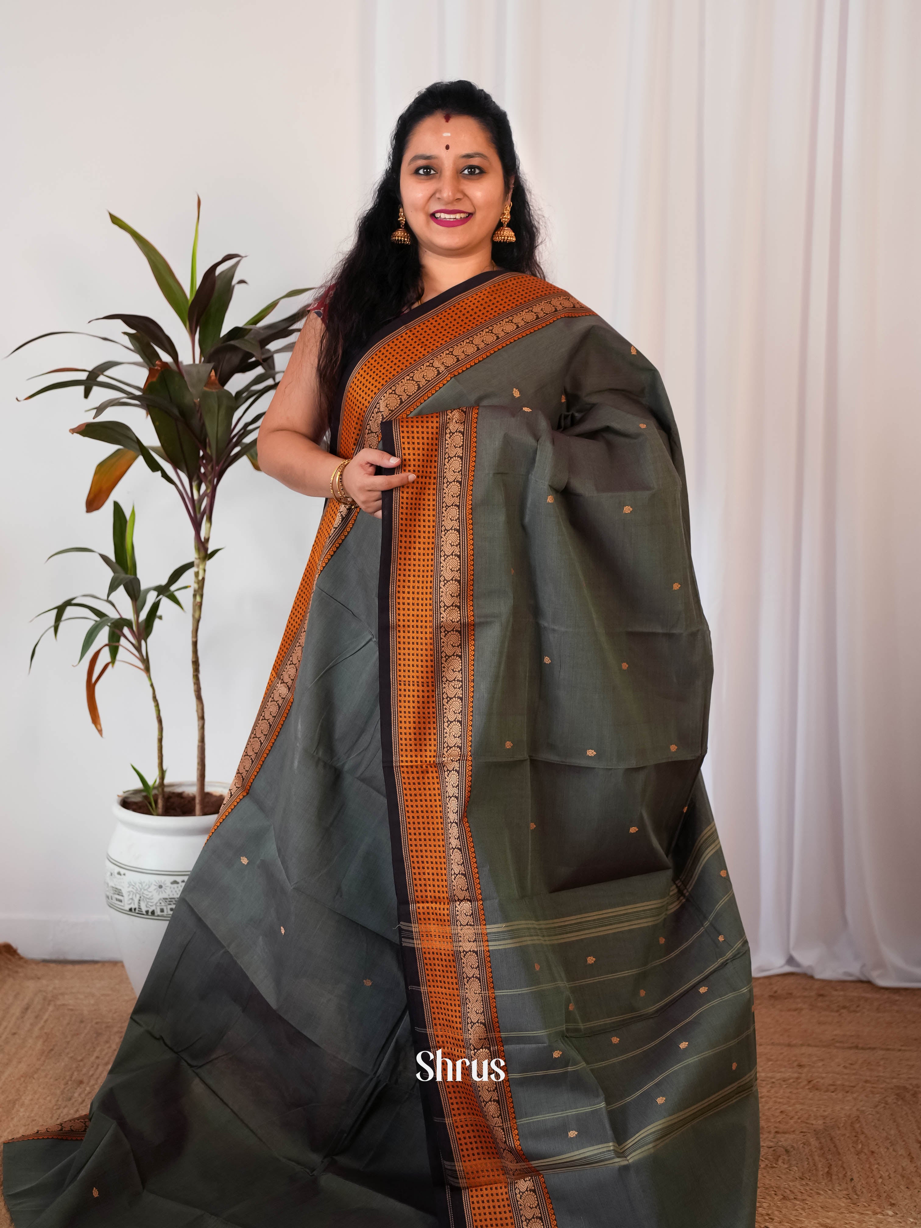 Grey & Black - Chettinad Cotton Saree - Shop on Shrus.com