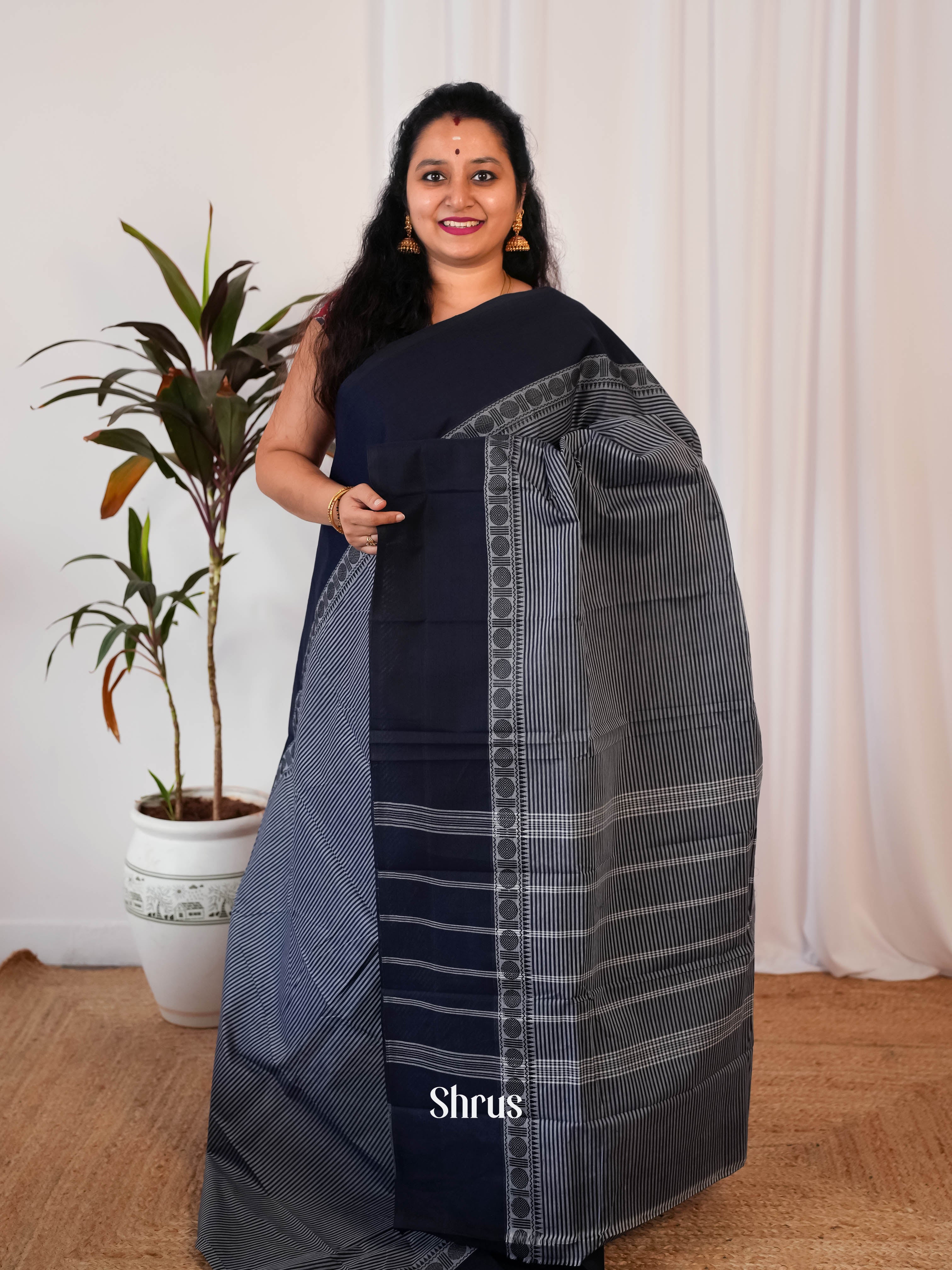 Grey & Blue - Chettinad Cotton Saree - Shop on Shrus.com