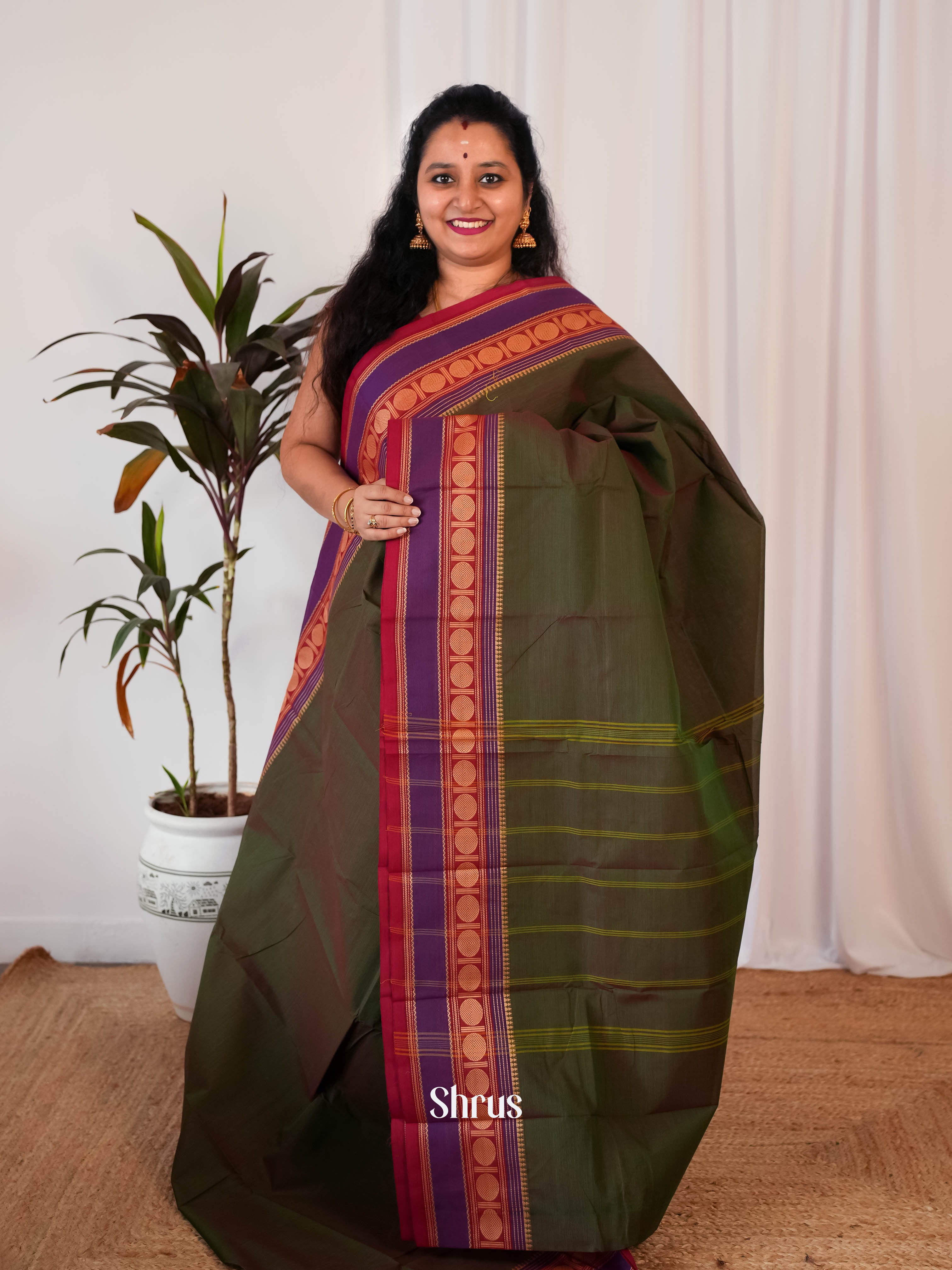 Green & Red - Chettinad Cotton Saree - Shop on Shrus.com