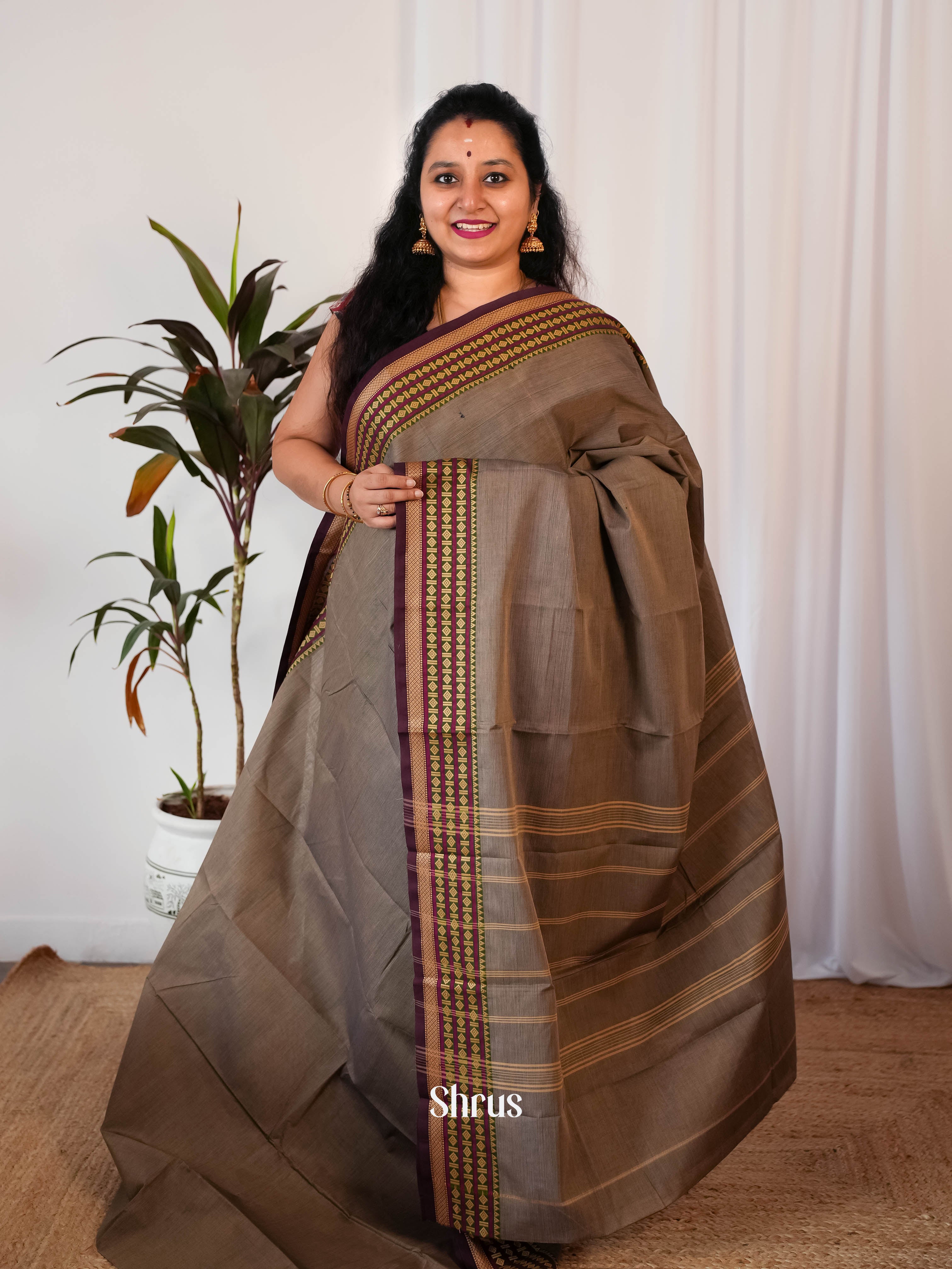 Grey & Brown - Chettinad Cotton Saree - Shop on Shrus.com