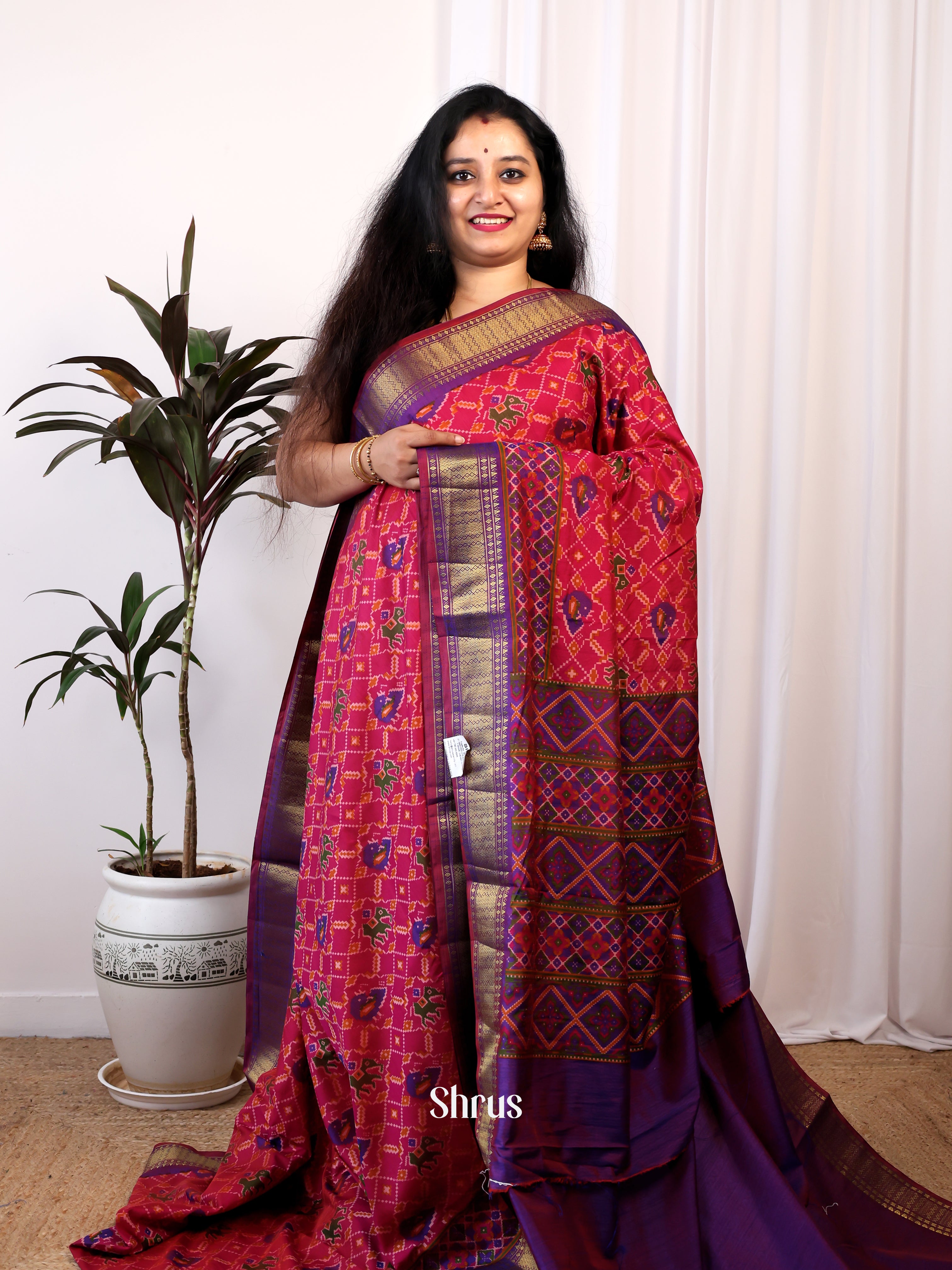CIS25136- Semi Patola Saree - Shop on Shrus.com