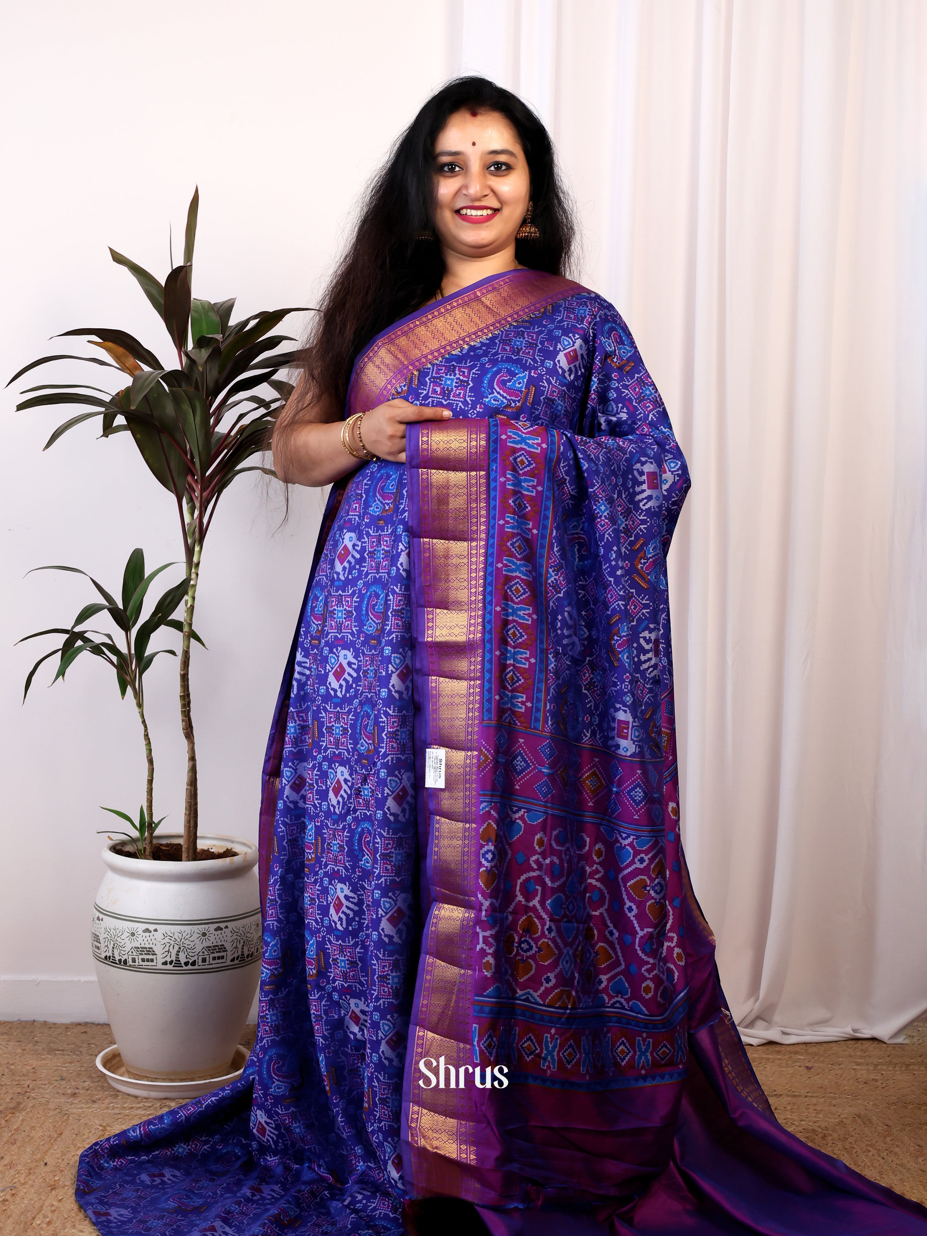 CIS25146 - Semi Patola Saree - Shop on Shrus.com