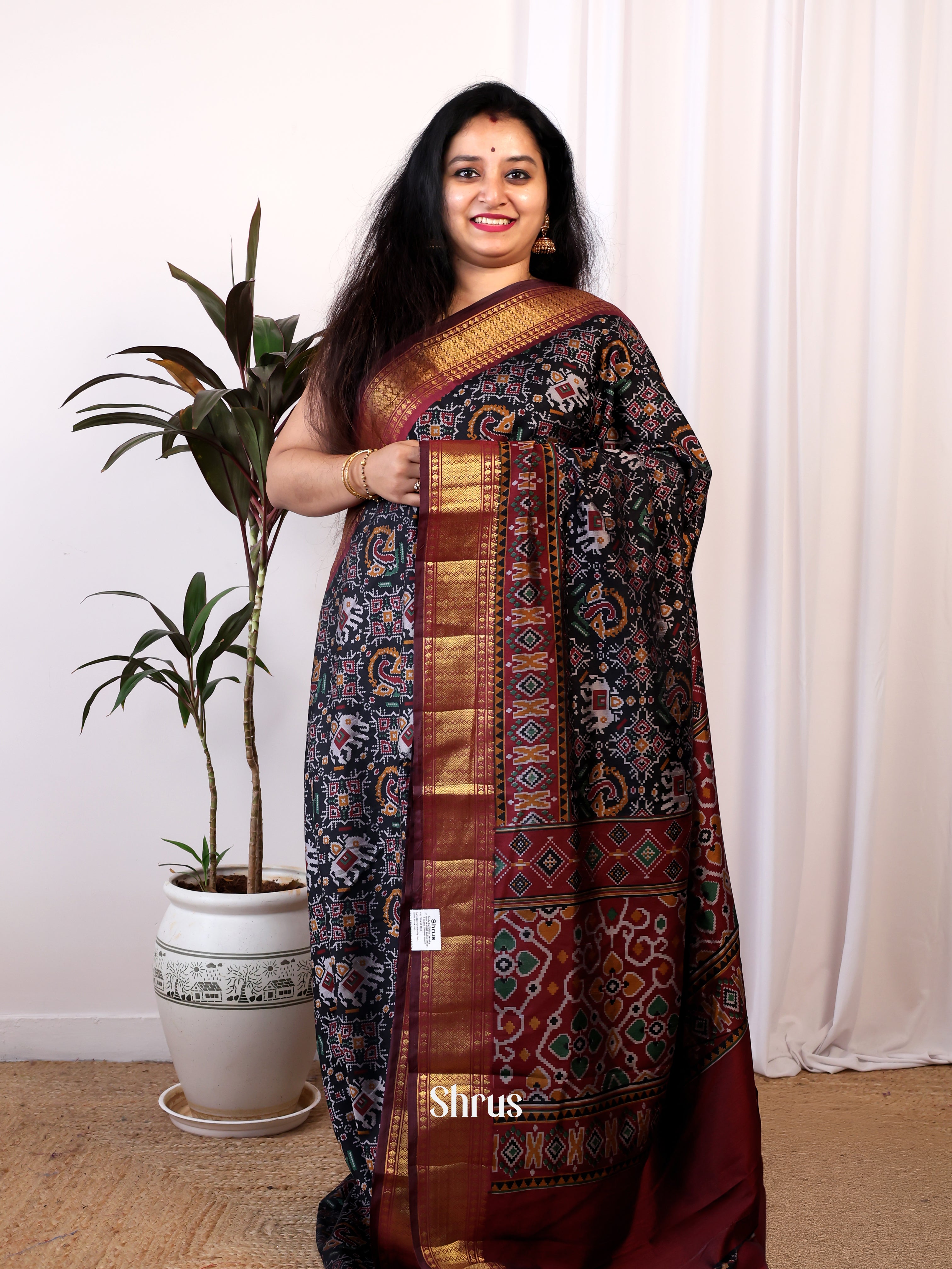 CIS25147 - Semi Patola Saree - Shop on Shrus.com