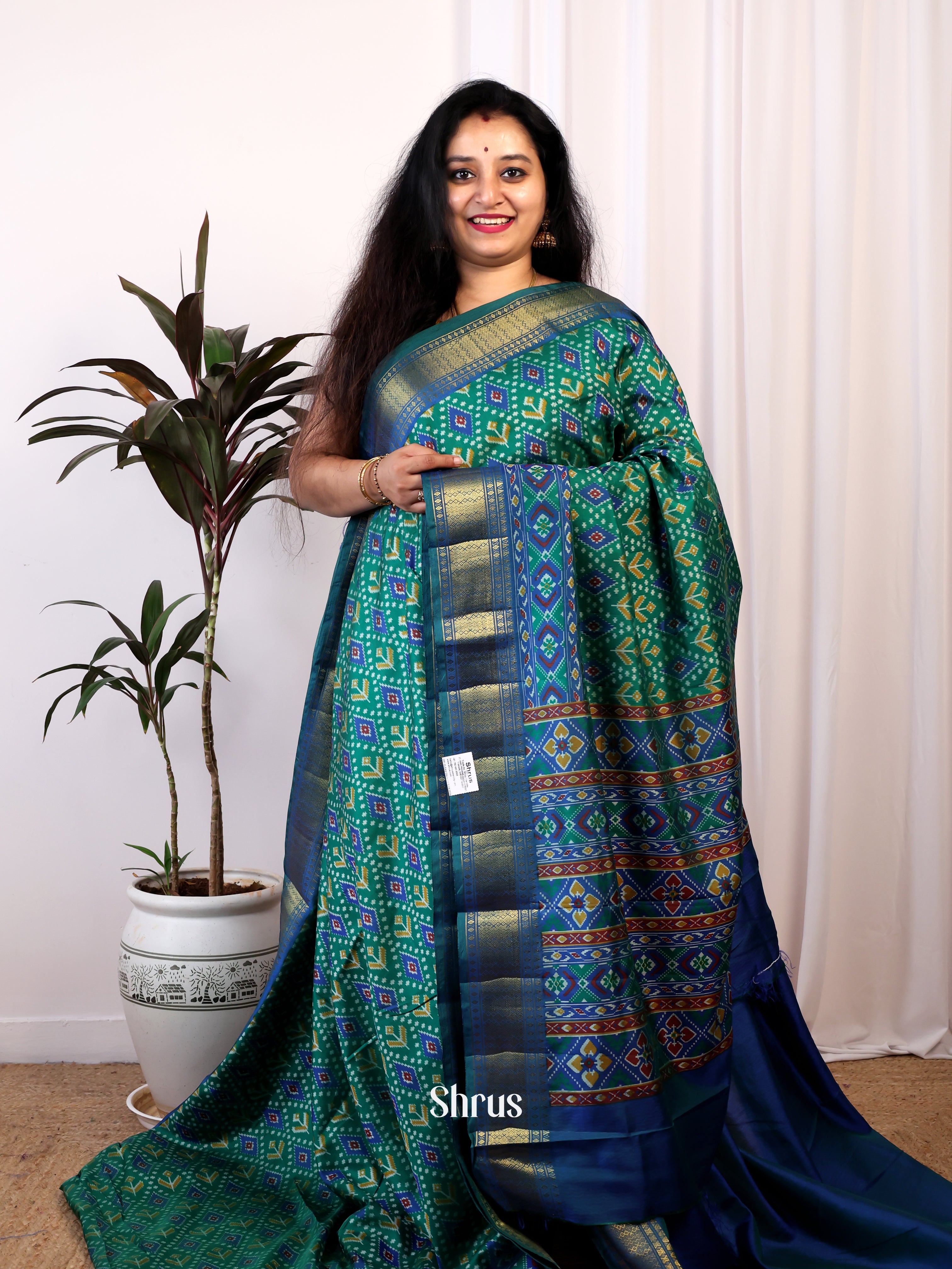 CIS25162 - Semi Patola Saree - Shop on Shrus.com