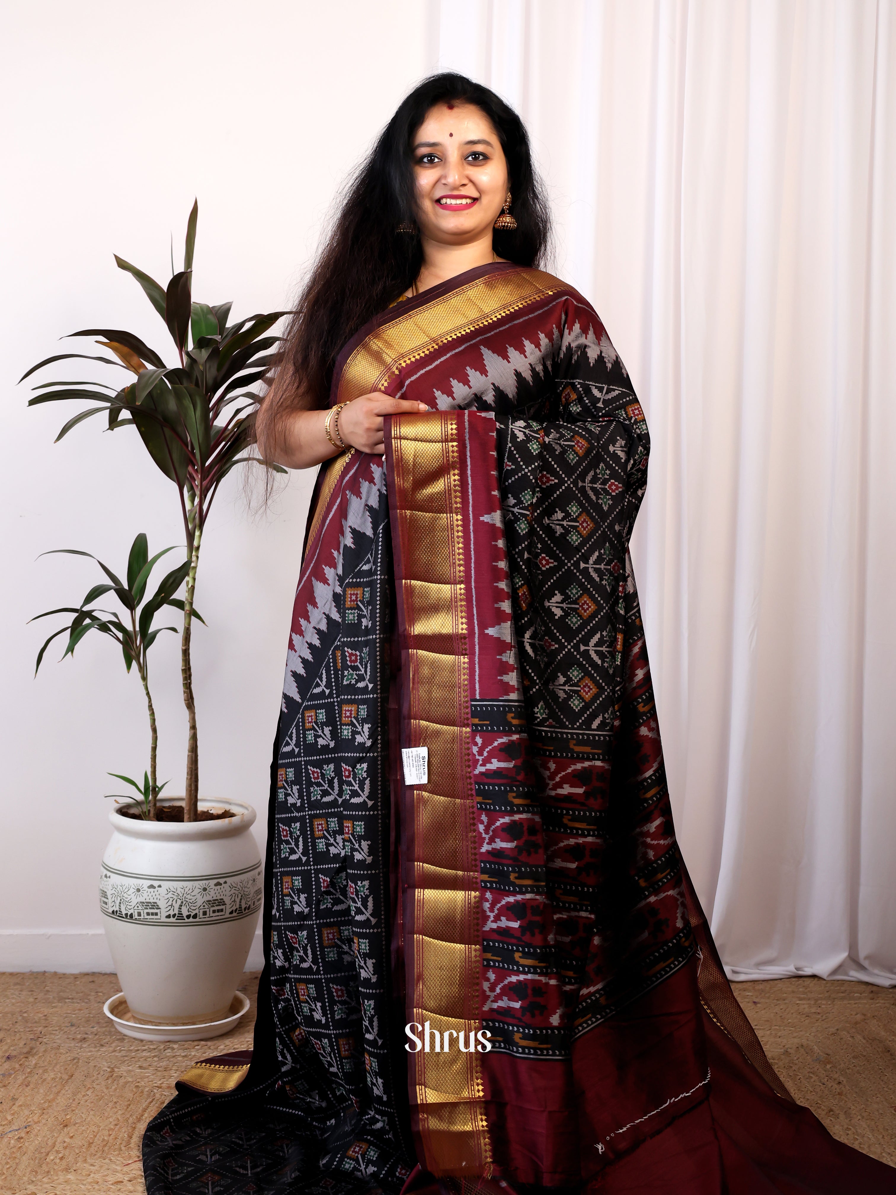 CIS25177 - Semi Patola Saree - Shop on Shrus.com