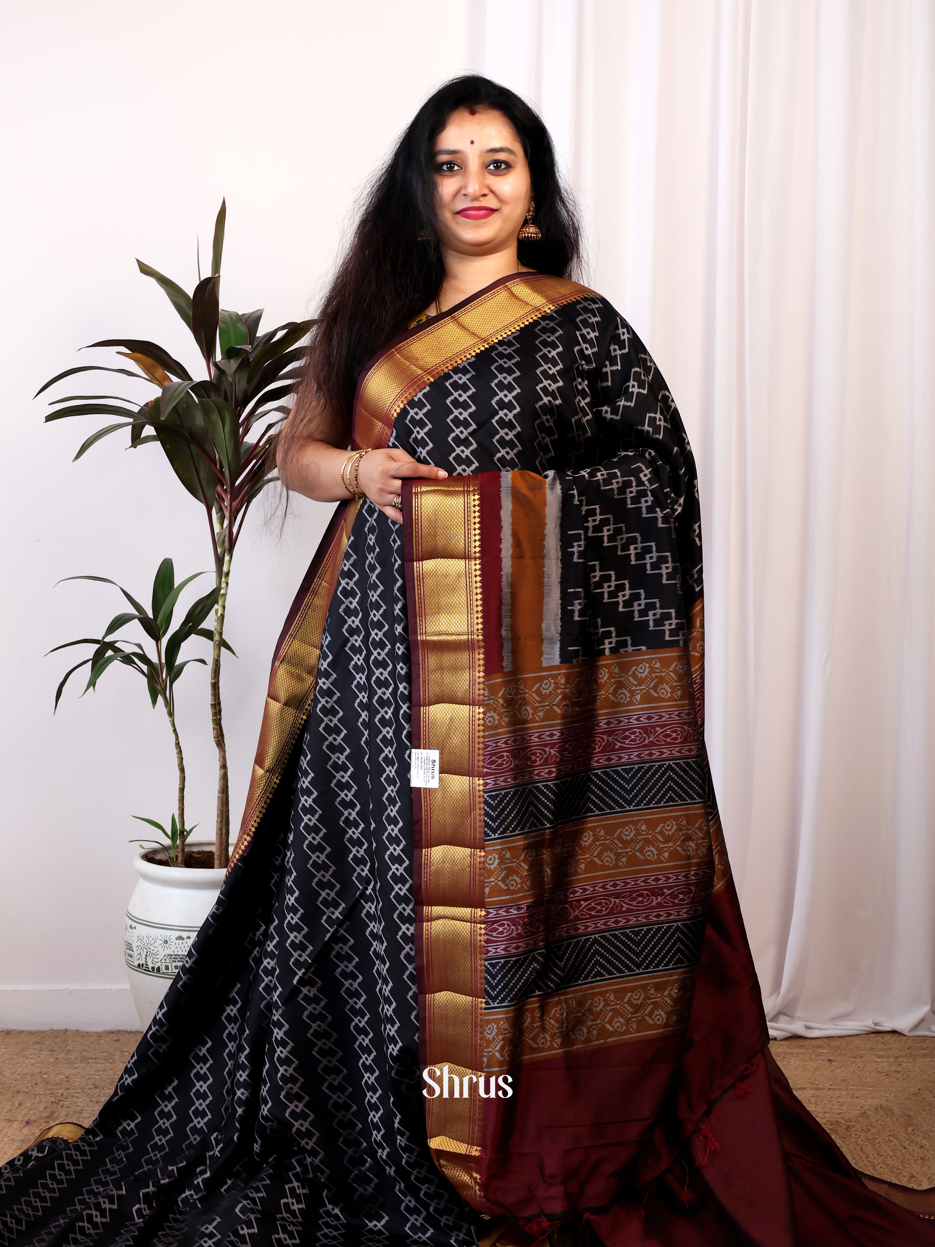 CIS25185 - Semi Patola Saree - Shop on Shrus.com